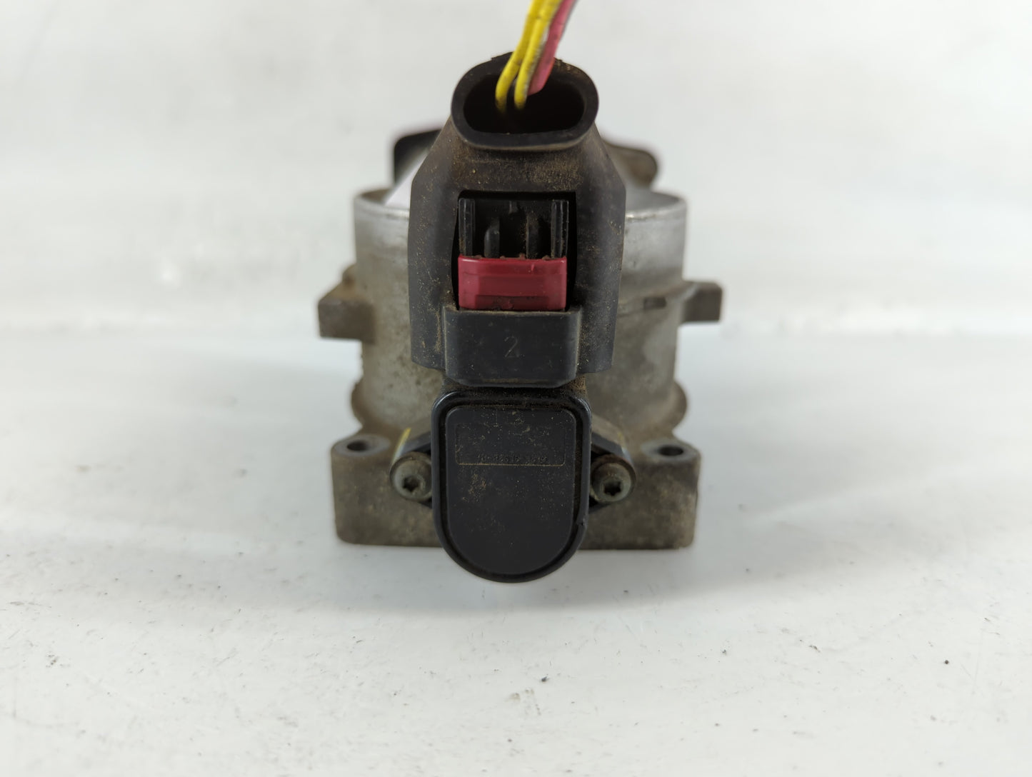 2007 Ford Expedition Throttle Body P/N:020206 2 1080149 02R, 6L3E-AA Fits Fits 2004 2005 2006 2008 2009 2010 OEM Used Auto Parts - Oemusedautoparts1.com