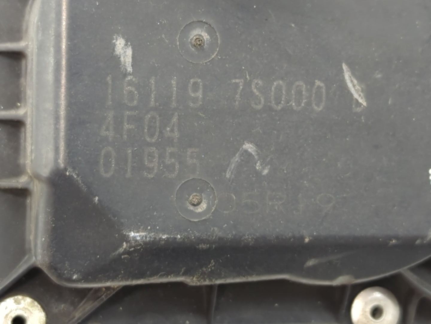 2013-2015 Nissan Titan Throttle Body P/N:16119 7S000 Fits Fits 2012 2013 2014 2015 2016 OEM Used Auto Parts - Oemusedautoparts1.com