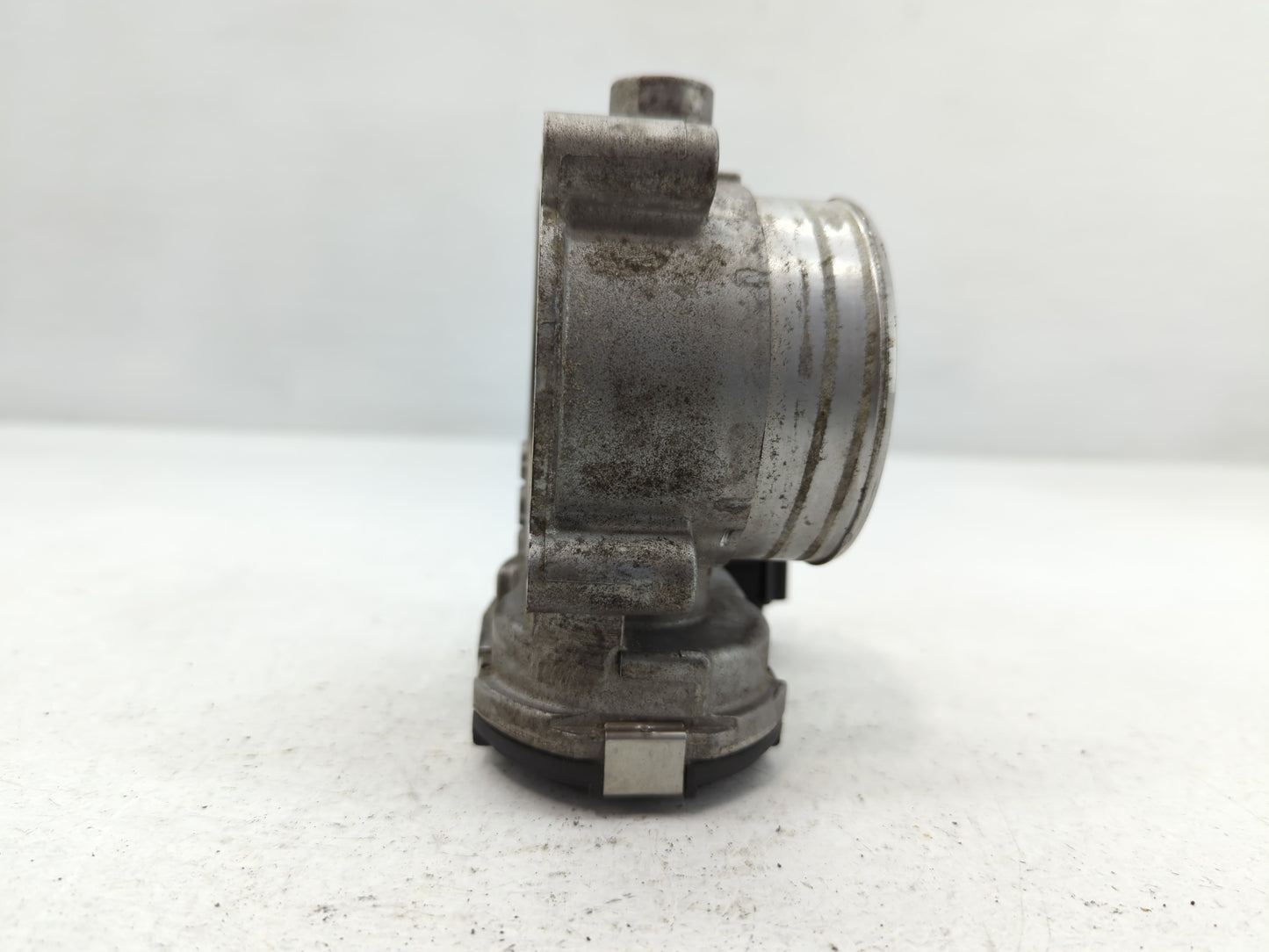 2005-2007 Cadillac Sts Throttle Body P/N:0 280 750 202 12589056 Fits Fits 2004 2005 2006 2007 2008 OEM Used Auto Parts - Oemusedautoparts1.com