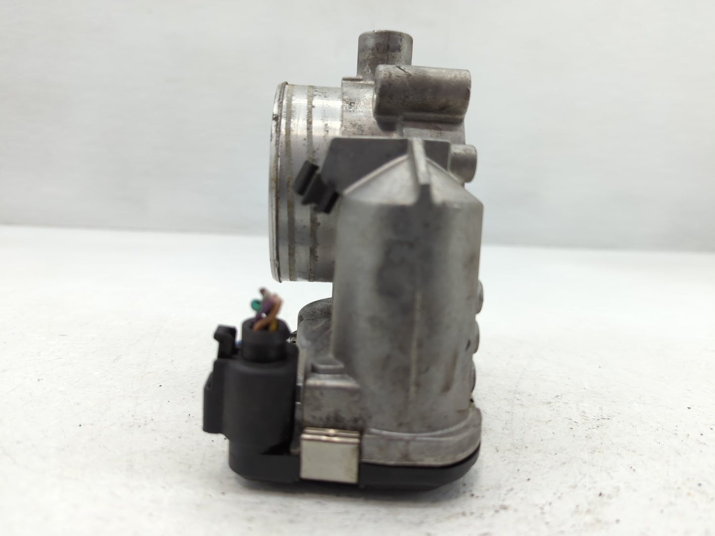 2005-2007 Cadillac Sts Throttle Body P/N:0 280 750 202 12589056 Fits Fits 2004 2005 2006 2007 2008 OEM Used Auto Parts - Oemusedautoparts1.com