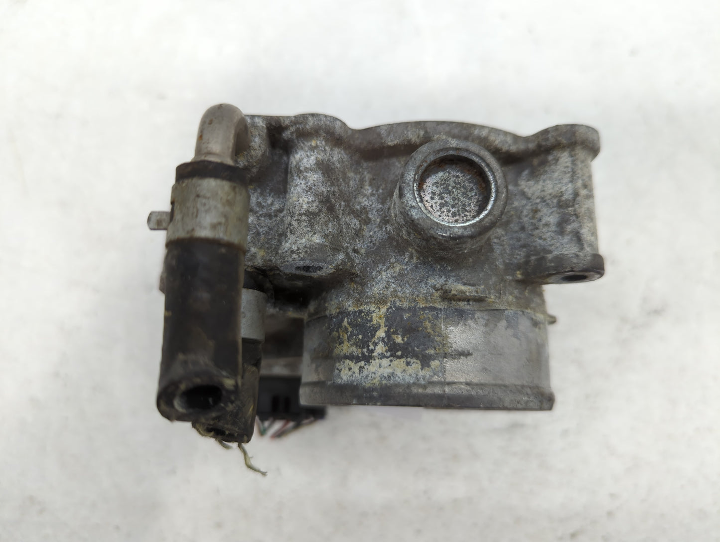 2013-2018 Nissan Altima Throttle Body P/N:3TA60-01 A Fits Fits 2013 2014 2015 2016 2017 2018 2019 2020 OEM Used Auto Parts - Oemusedautoparts1.com