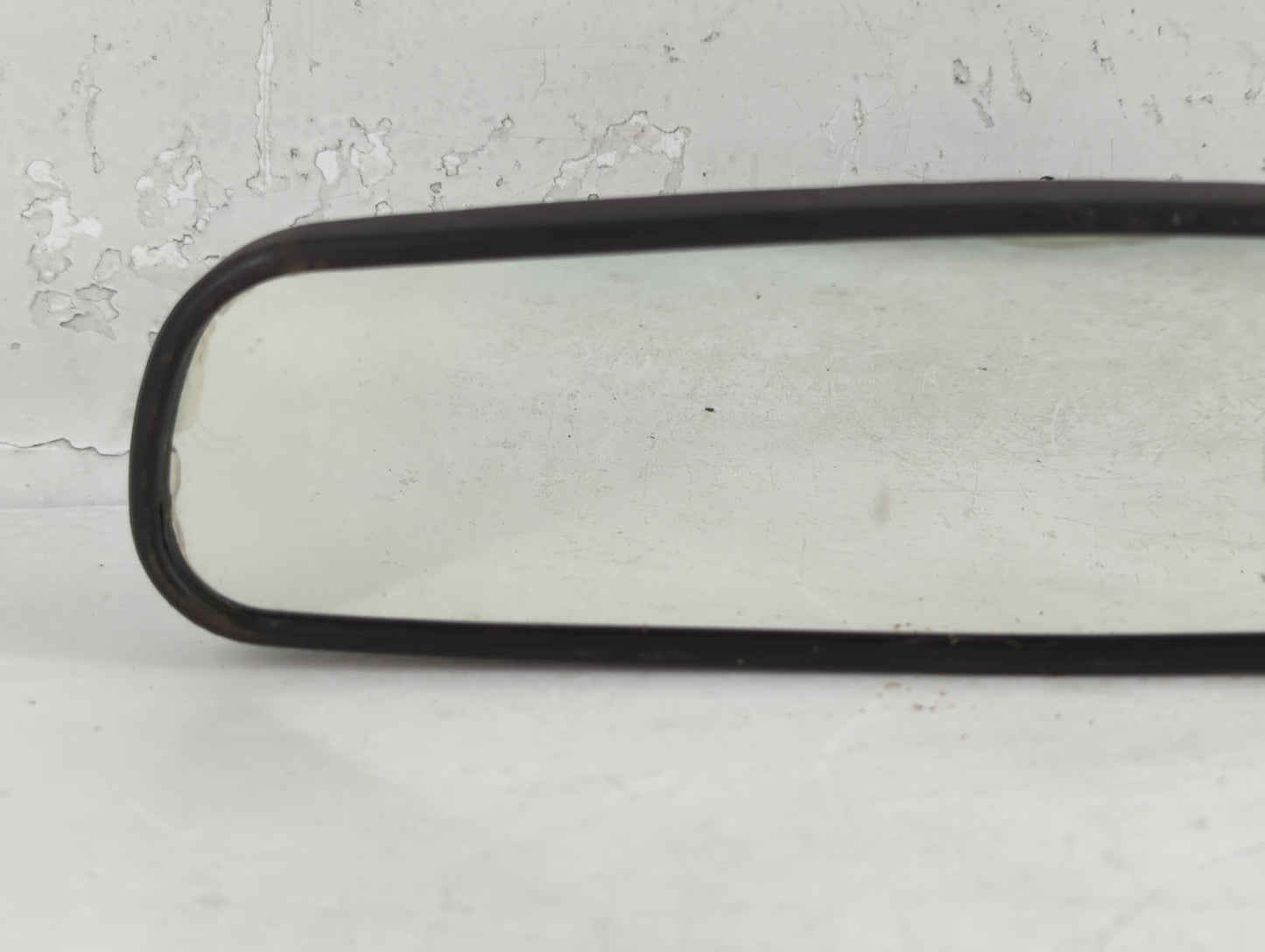 2017-2019 Ford Escape Interior Rear View Mirror Replacement OEM P/N:E11025617 E11015617 Fits Fits 2015 2016 2017 2018 2019 OEM Used Auto Parts - Oemusedautoparts1.com