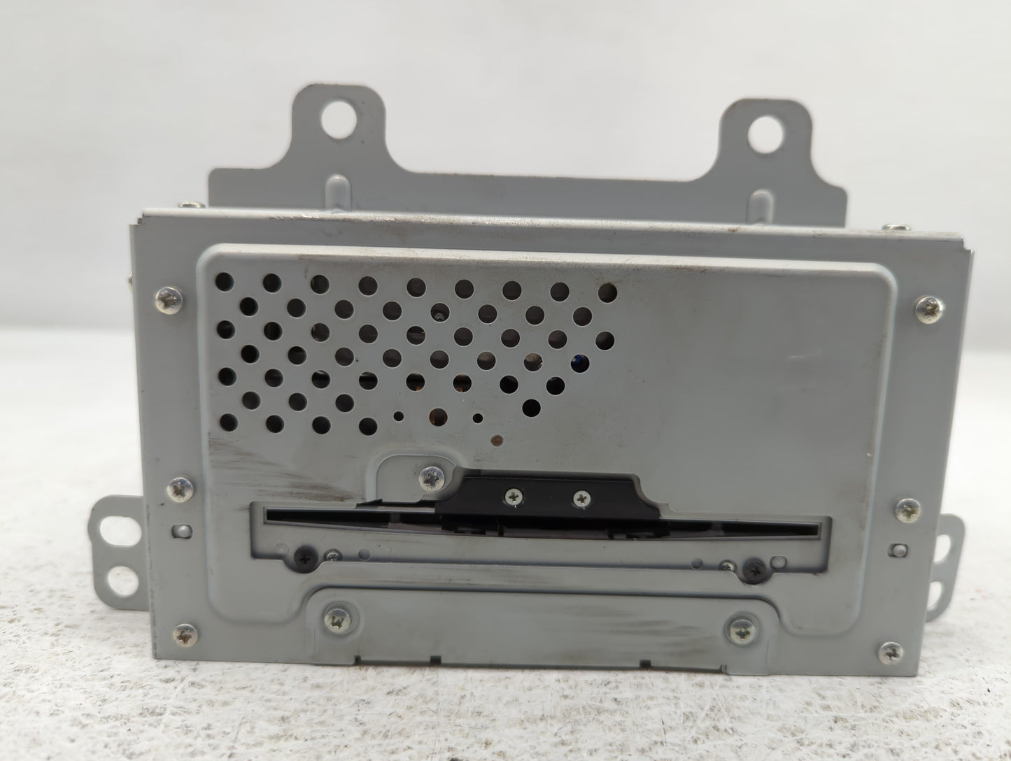 2011 Buick Regal Radio AM FM Cd Player Receiver Replacement P/N:22744758 Fits Fits 2010 OEM Used Auto Parts - Oemusedautoparts1.com