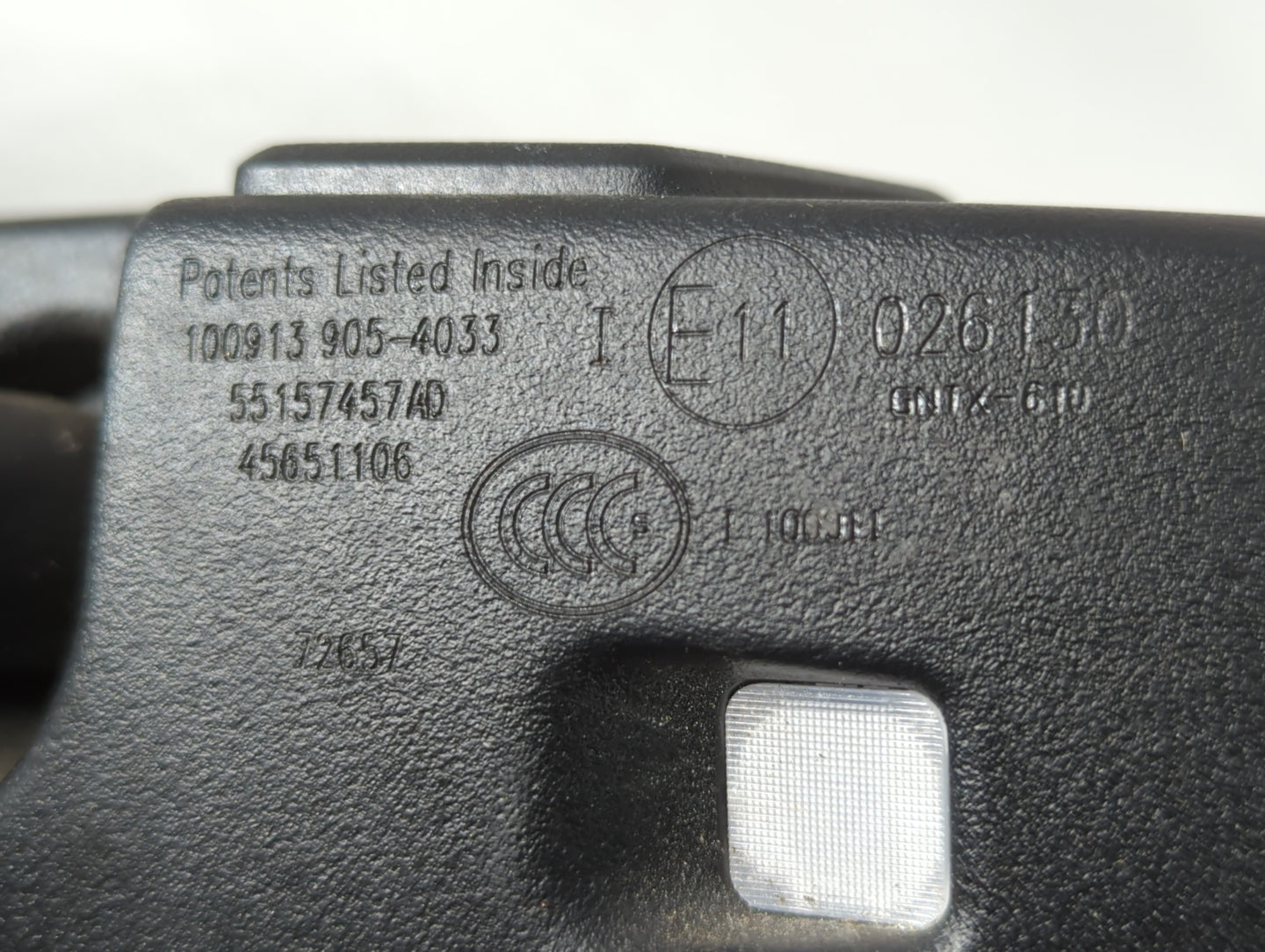 2017 Jeep Compass Interior Rear View Mirror Replacement OEM P/N:E11026130 Fits OEM Used Auto Parts - Oemusedautoparts1.com