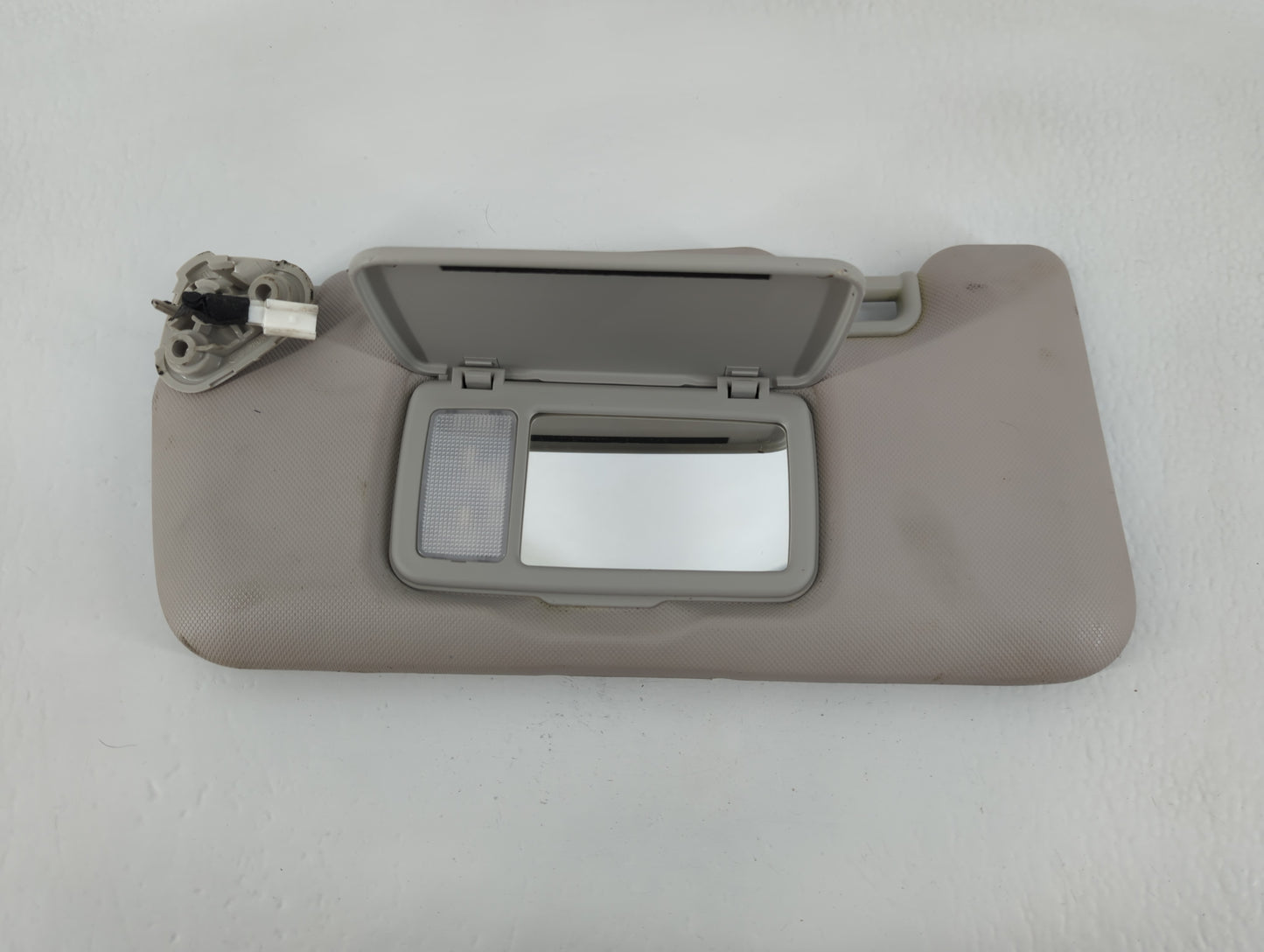 2024 Subaru Xv Sun Visor Shade Replacement Driver Left Mirror Fits OEM Used Auto Parts - Oemusedautoparts1.com