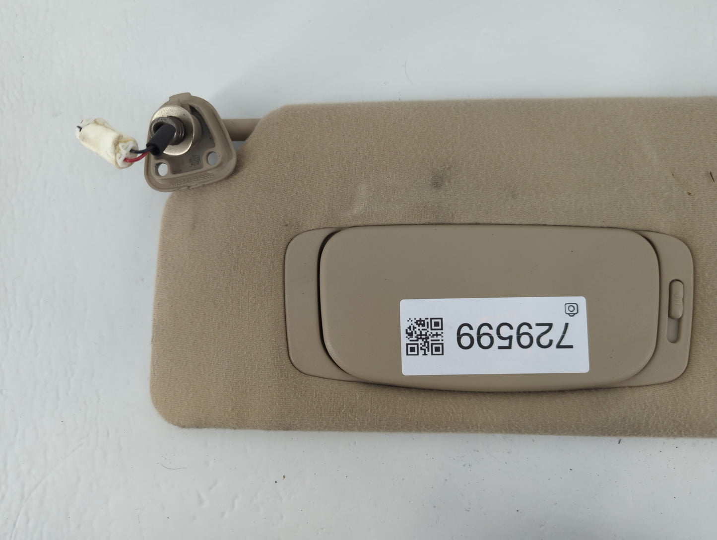 2005-2012 Toyota Avalon Sun Visor Shade Replacement Passenger Right Mirror Fits Fits 2005 2006 2007 2008 2009 2010 2011 2012 OEM Used Auto Parts - Oemusedautoparts1.com