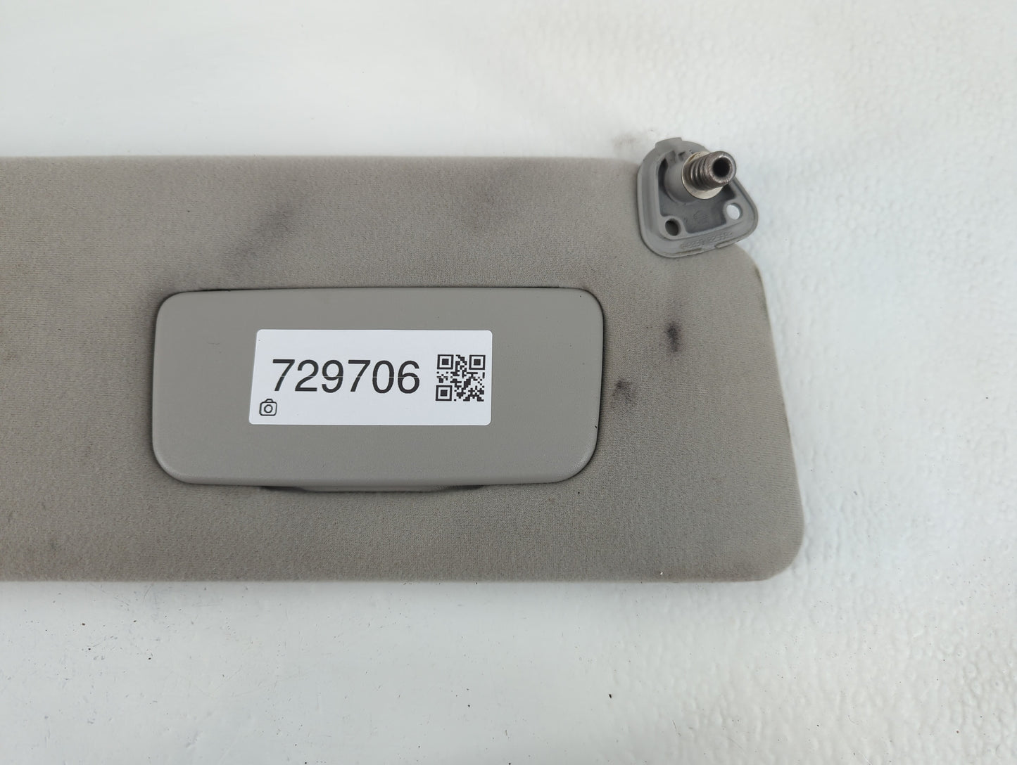 2002-2006 Toyota Camry Sun Visor Shade Replacement Passenger Right Mirror Fits Fits 2002 2003 2004 2005 2006 OEM Used Auto Parts - Oemusedautoparts1.com