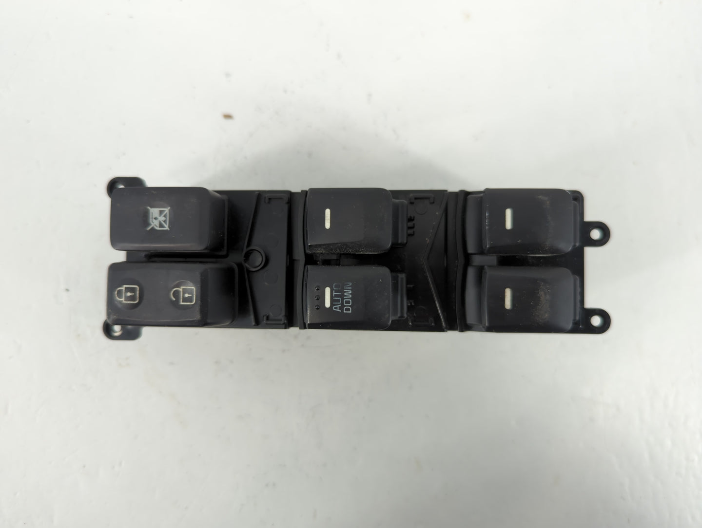 2014-2018 Kia Forte Master Power Window Switch Replacement Driver Side Left P/N:1611020101 Fits Fits 2014 2015 2016 2017 2018 OEM Used Auto Parts - Oemusedautoparts1.com