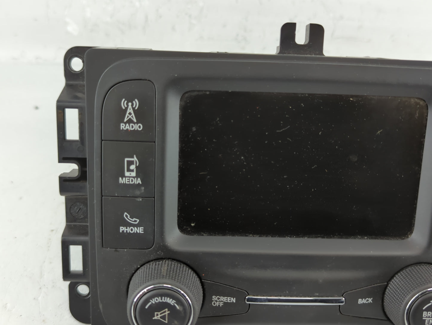 2014 Jeep Cherokee Radio AM FM Cd Player Receiver Replacement P/N:P05091551AC Fits OEM Used Auto Parts - Oemusedautoparts1.com