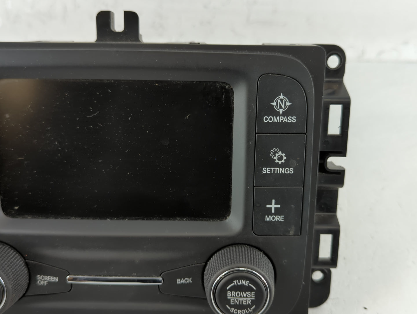 2014 Jeep Cherokee Radio AM FM Cd Player Receiver Replacement P/N:P05091551AC Fits OEM Used Auto Parts - Oemusedautoparts1.com