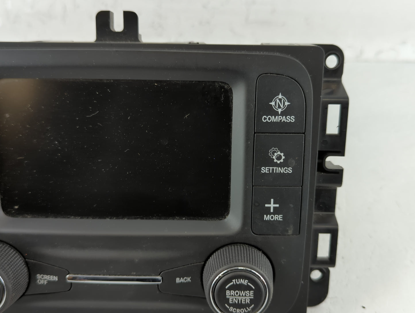 2014 Jeep Cherokee Radio AM FM Cd Player Receiver Replacement P/N:P05091551AC Fits OEM Used Auto Parts - Oemusedautoparts1.com