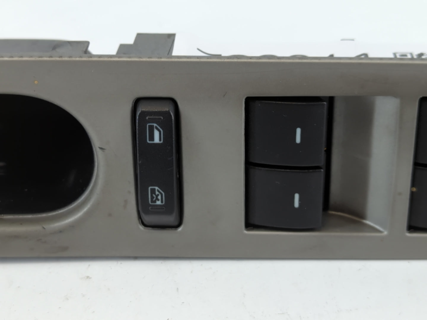 2010-2012 Ford Fusion Master Power Window Switch Replacement Driver Side Left P/N:9E5T-14540-AAW Fits Fits 2010 2011 2012 OEM Used Auto Parts - Oemusedautoparts1.com