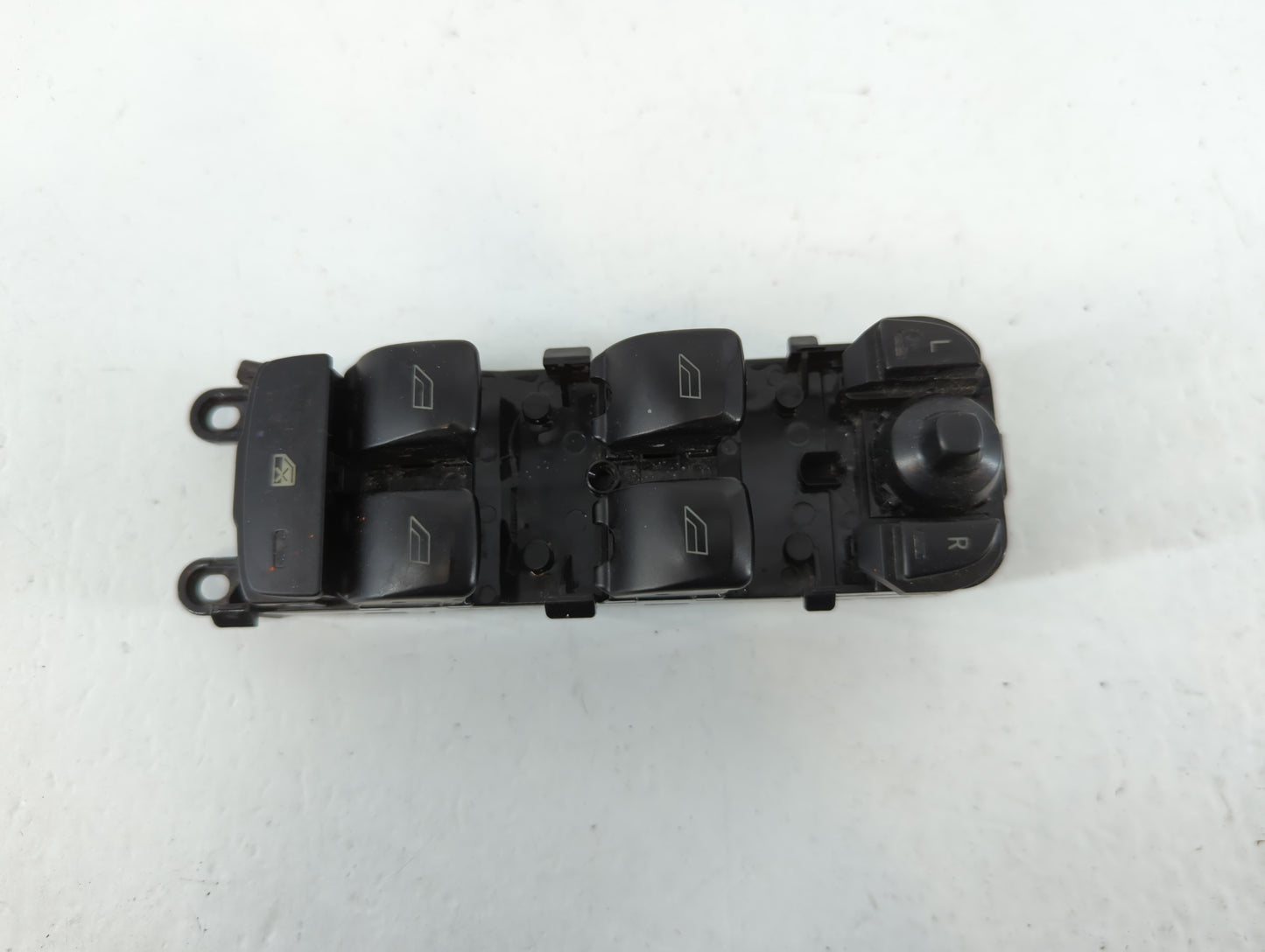 2013-2019 Ford Escape Master Power Window Switch Replacement Driver Side Left Fits Fits 2012 2013 2014 2015 2016 2017 2018 2019 OEM Used Auto Parts - Oemusedautoparts1.com