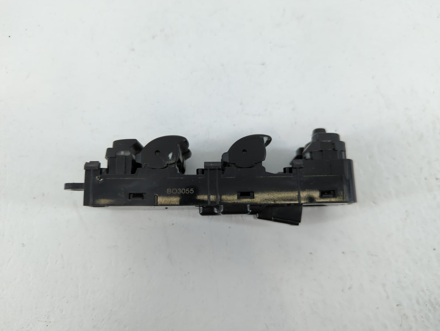 2013-2019 Ford Escape Master Power Window Switch Replacement Driver Side Left Fits Fits 2012 2013 2014 2015 2016 2017 2018 2019 OEM Used Auto Parts - Oemusedautoparts1.com
