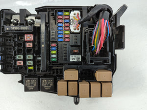 2021-2022 Kia Seltos Fusebox Fuse Box Panel Relay Module P/N:VNMB-0069 91241 Q5252 Fits Fits 2021 2022 OEM Used Auto Parts