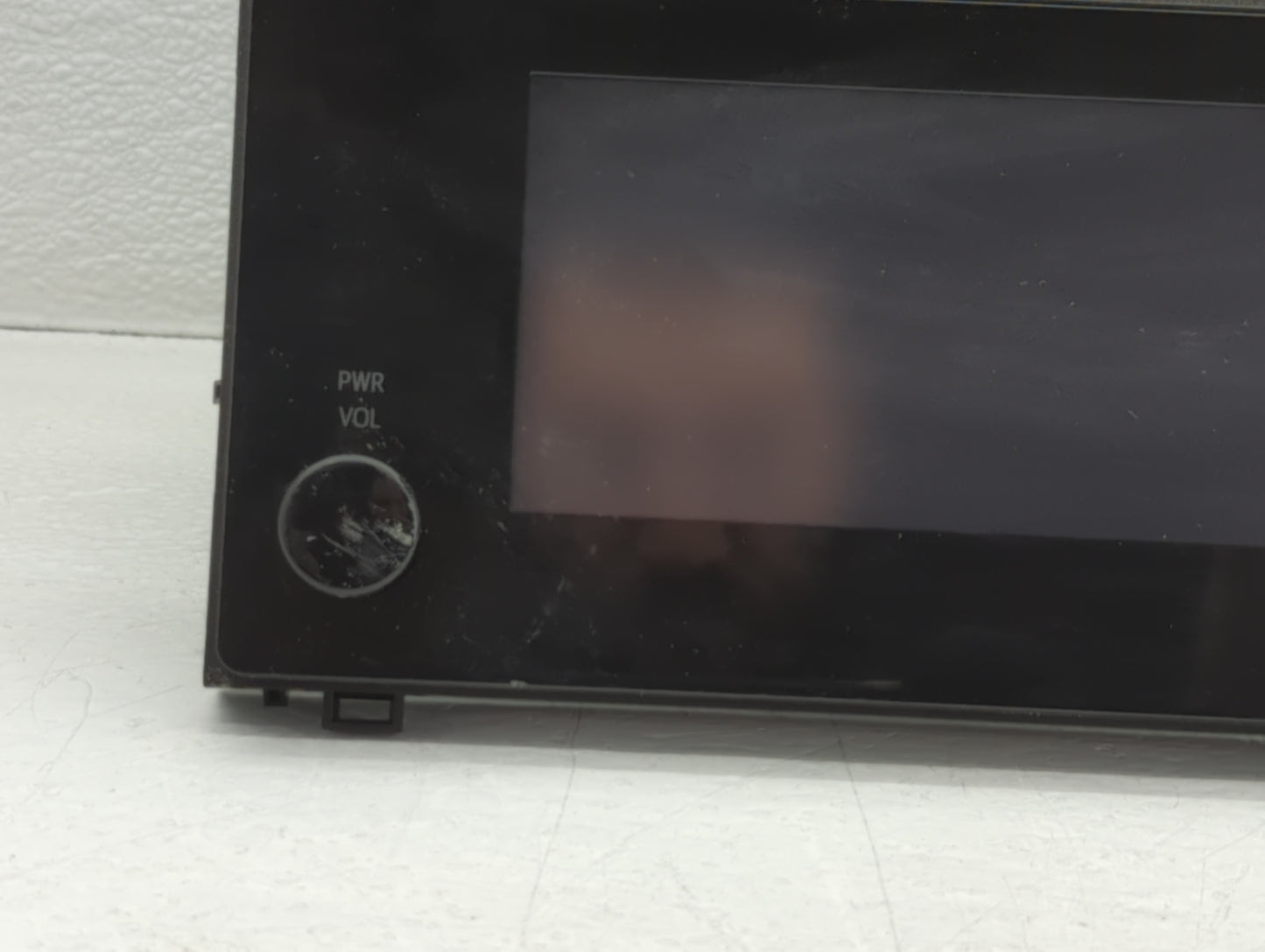 2017-2019 Toyota Corolla Radio AM FM Cd Player Receiver Replacement P/N:86140-02520 Fits Fits 2017 2018 2019 OEM Used Auto Parts - Oemusedautoparts1.com