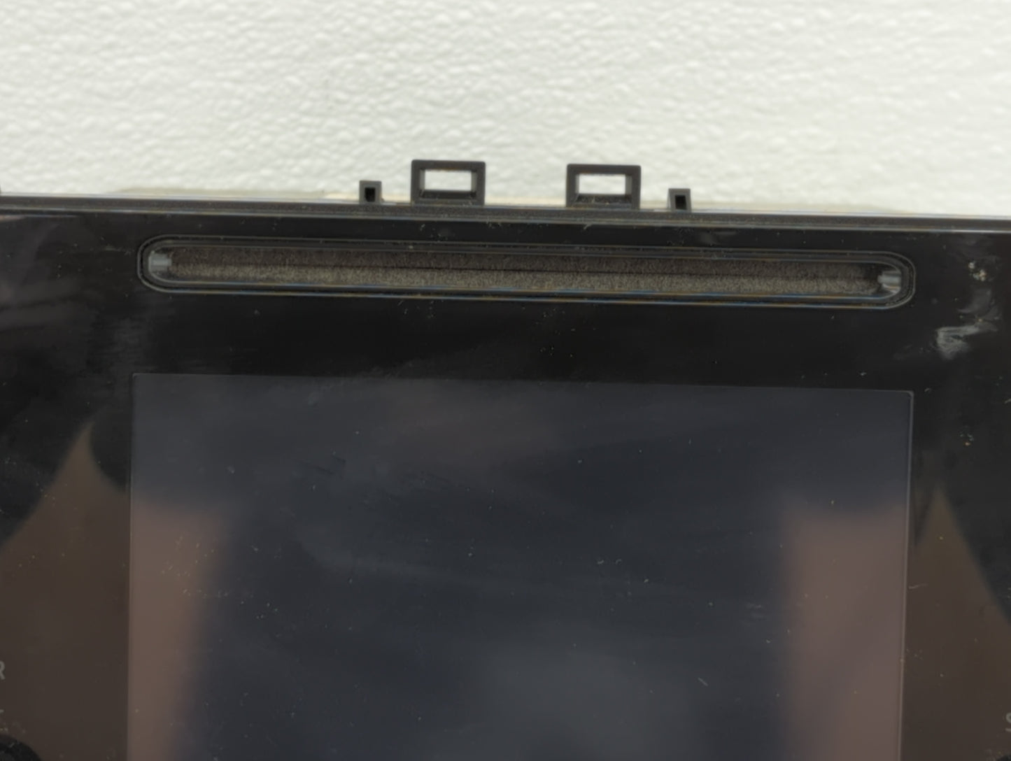 2017-2019 Toyota Corolla Radio AM FM Cd Player Receiver Replacement P/N:86140-02520 Fits Fits 2017 2018 2019 OEM Used Auto Parts - Oemusedautoparts1.com