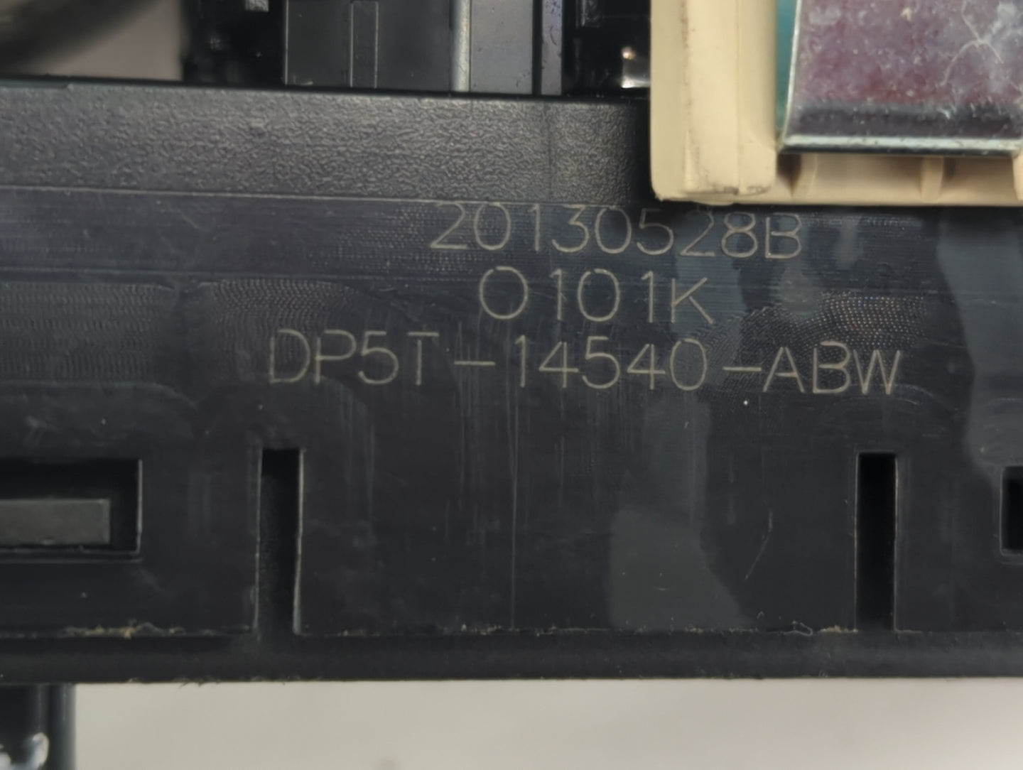 2000-2001 Toyota Camry Master Power Window Switch Replacement Driver Side Left P/N:DP5T-14540-ABW Fits Fits 2000 2001 OEM Used Auto Parts - Oemusedautoparts1.com