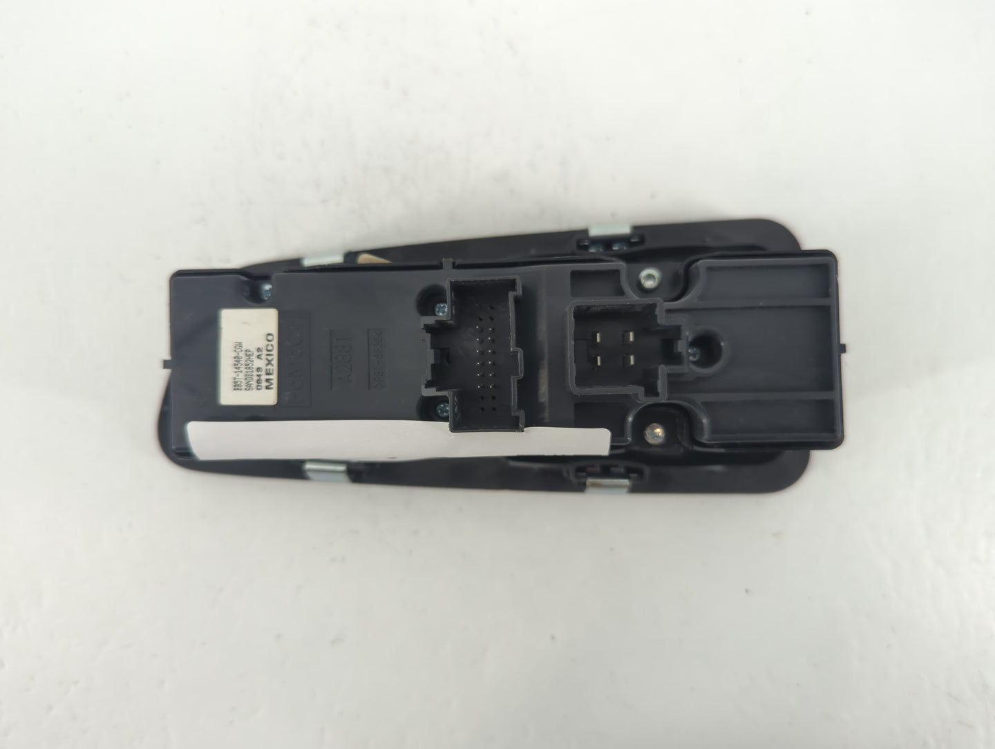 2013 Ford Taurus Master Power Window Switch Replacement Driver Side Left P/N:575032394 DG13-14B133-AF3JA6 Fits OEM Used Auto Parts - Oemusedautoparts1.com