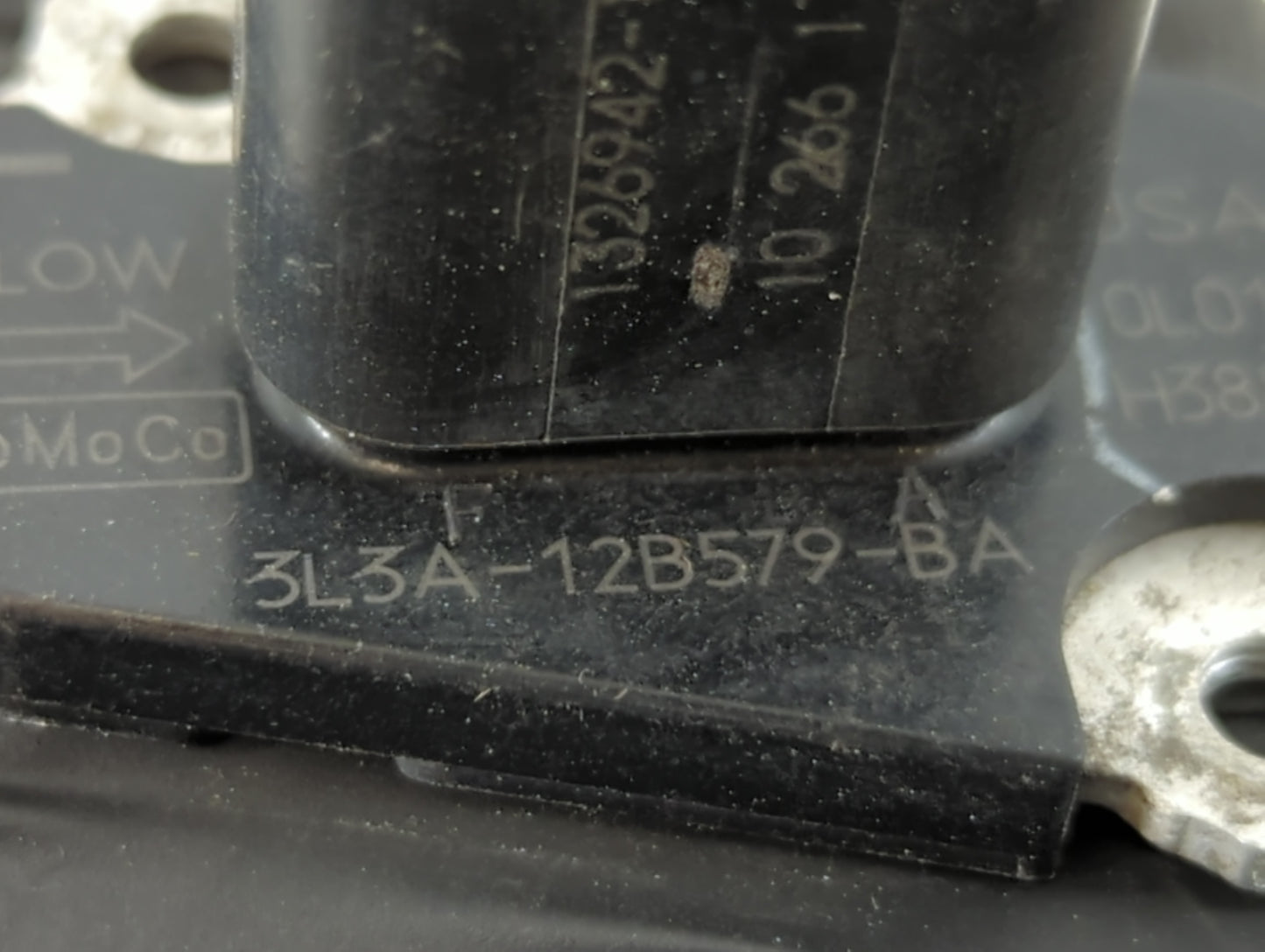 2004-2011 Ford Crown Victoria Mass Air Flow Meter Maf - Oemusedautoparts1.com