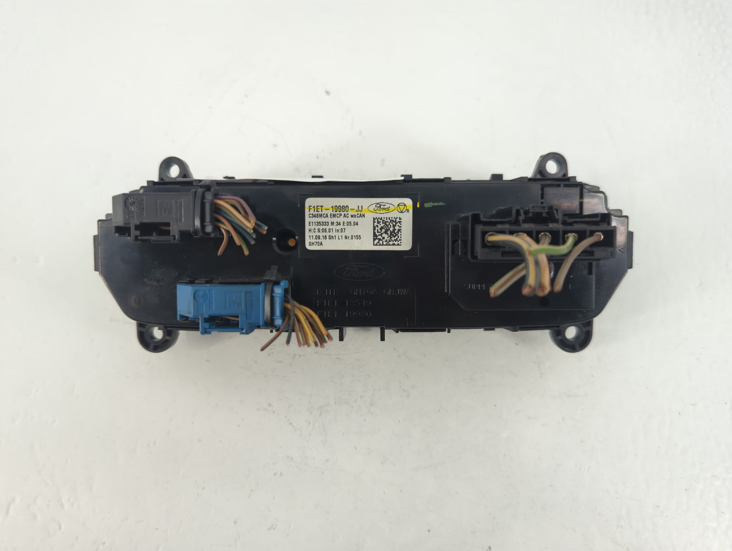 2015-2018 Ford Focus Climate Control Module Temperature AC/Heater Replacement P/N:F1ET-19980-JJ Fits Fits 2015 2016 2017 2018 OEM Used Auto Parts - Oemusedautoparts1.com