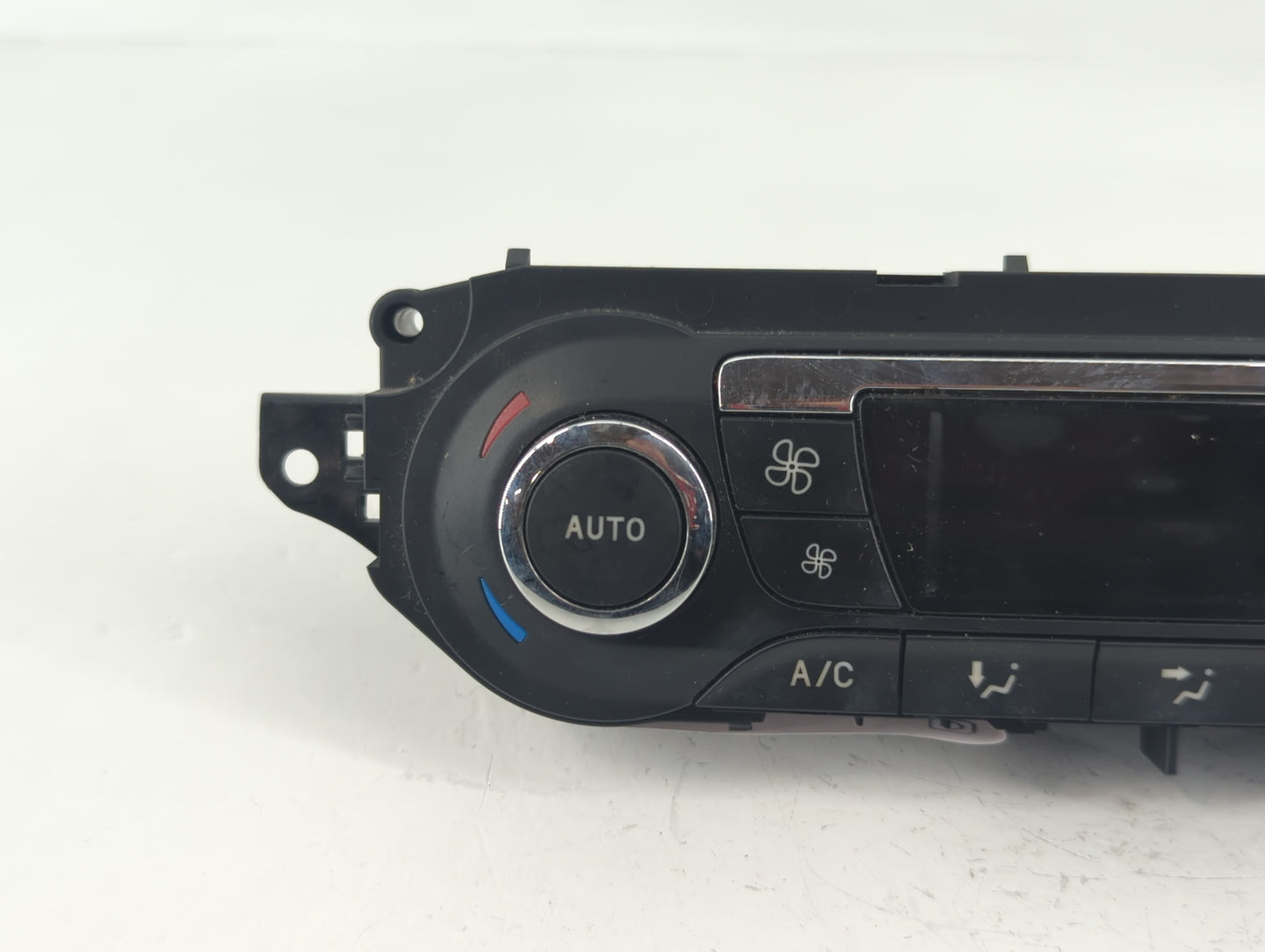 2013-2016 Ford C-Max Climate Control Module Temperature AC/Heater Replacement P/N:DM5T-18C612-AH Fits Fits 2013 2014 2015 2016 OEM Used Auto Parts - Oemusedautoparts1.com