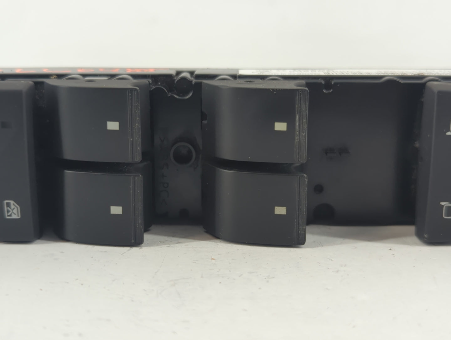 2007-2009 Cadillac Srx Master Power Window Switch Replacement Driver Side Left P/N:F00HJ00400 15919073AC Fits Fits 2007 2008 2009 OEM Used Auto Parts - Oemusedautoparts1.com