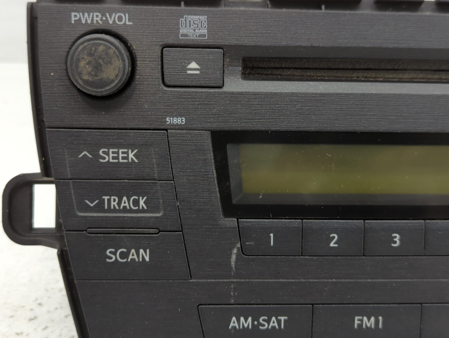 2010-2011 Toyota Prius Radio AM FM Cd Player Receiver Replacement P/N:86120-47290 Fits Fits 2010 2011 OEM Used Auto Parts - Oemusedautoparts1.com