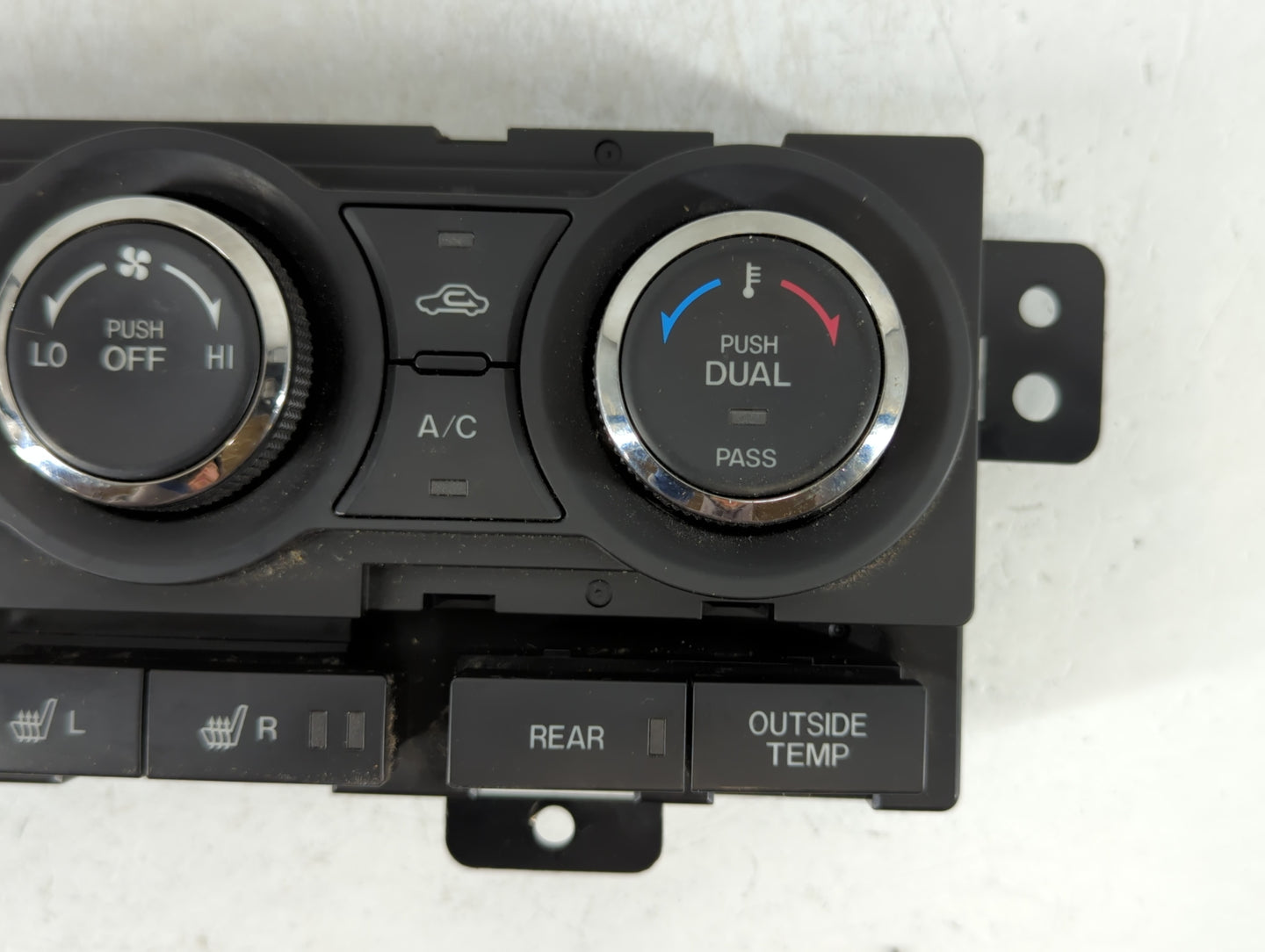 2010-2015 Mazda Cx-9 Climate Control Module Temperature AC/Heater Replacement P/N:TE70-61-190 Fits OEM Used Auto Parts - Oemusedautoparts1.com
