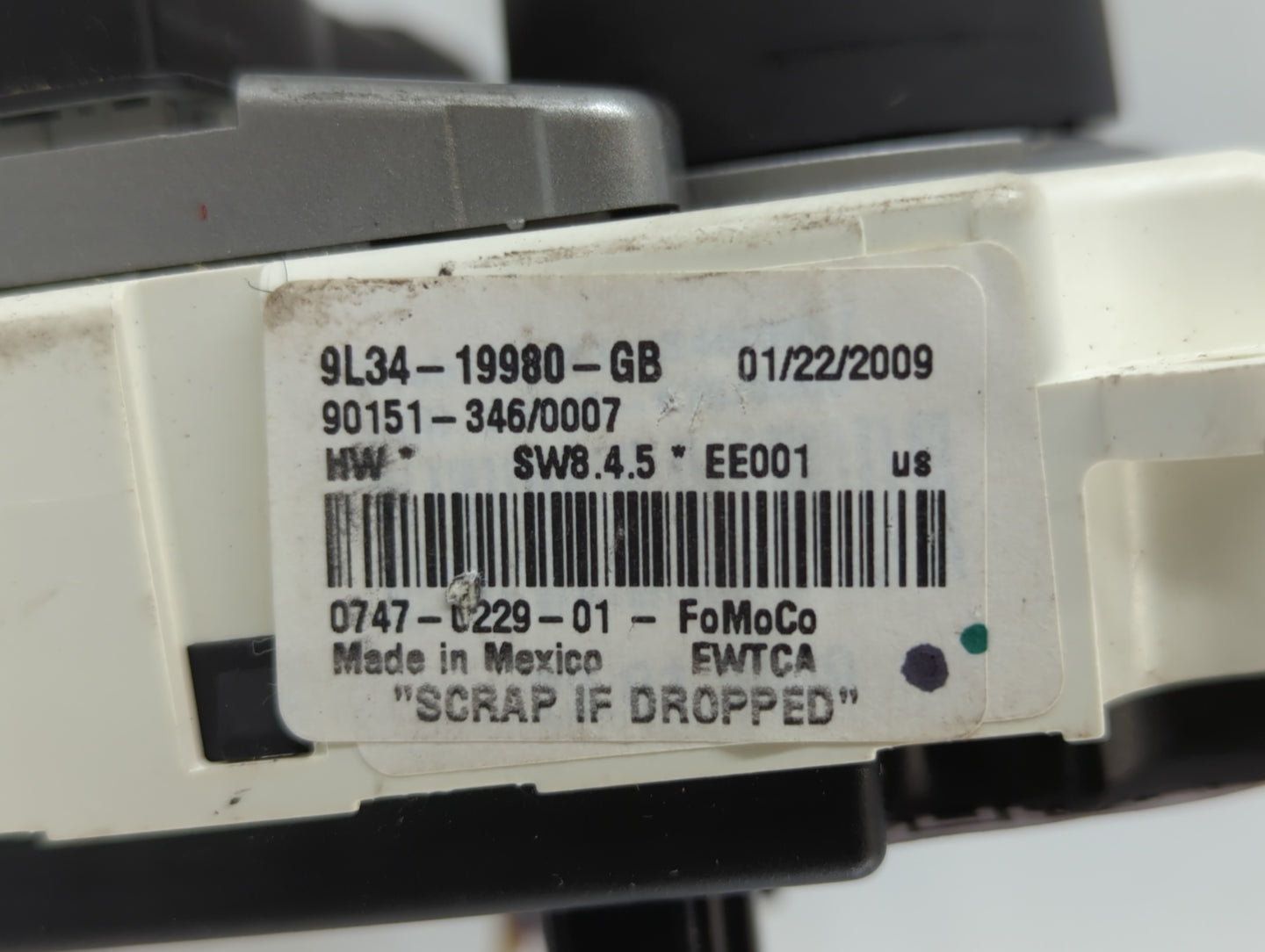 2009 Ford F-150 Climate Control Module Temperature AC/Heater Replacement P/N:9L34-19980-GB Fits OEM Used Auto Parts - Oemusedautoparts1.com