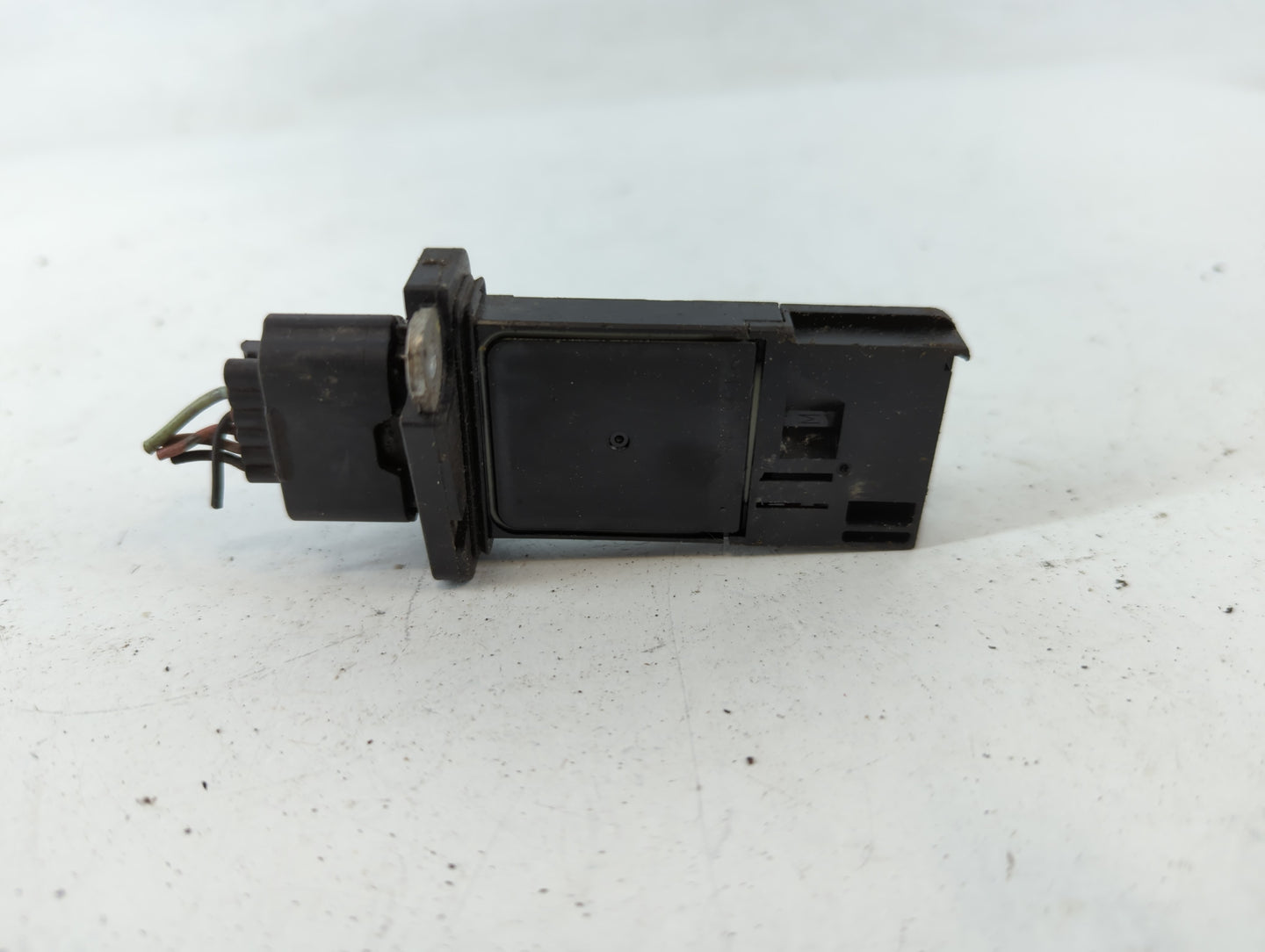2005-2014 Nissan Pathfinder Mass Air Flow Meter Maf - Oemusedautoparts1.com