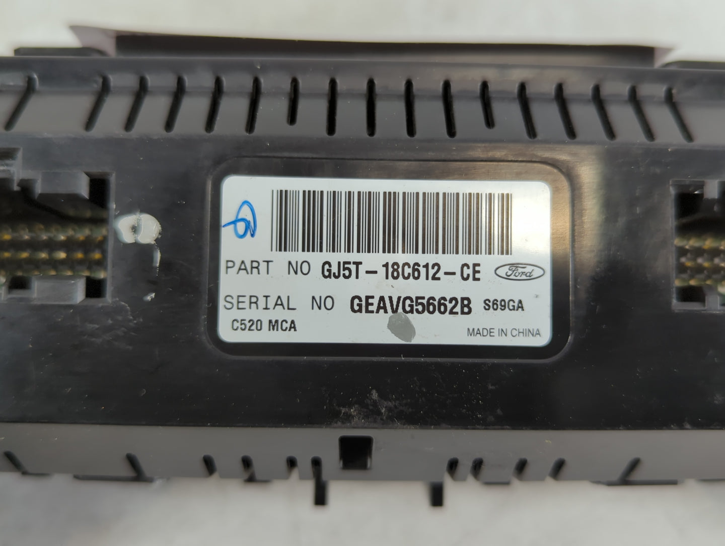 2017 Ford Escape Climate Control Module Temperature AC/Heater Replacement P/N:GJ5T-18C612-CE Fits OEM Used Auto Parts - Oemusedautoparts1.com