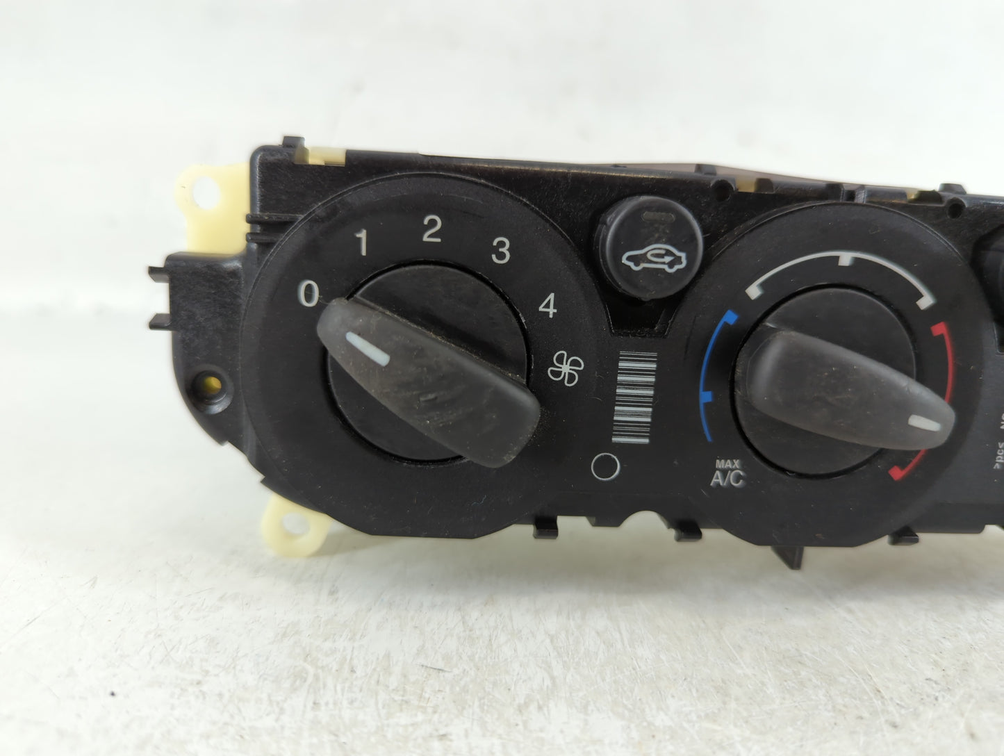2013-2014 Ford Focus Climate Control Module Temperature AC/Heater Replacement P/N:CM5T-19980-AE Fits Fits 2013 2014 OEM Used Auto Parts - Oemusedautoparts1.com