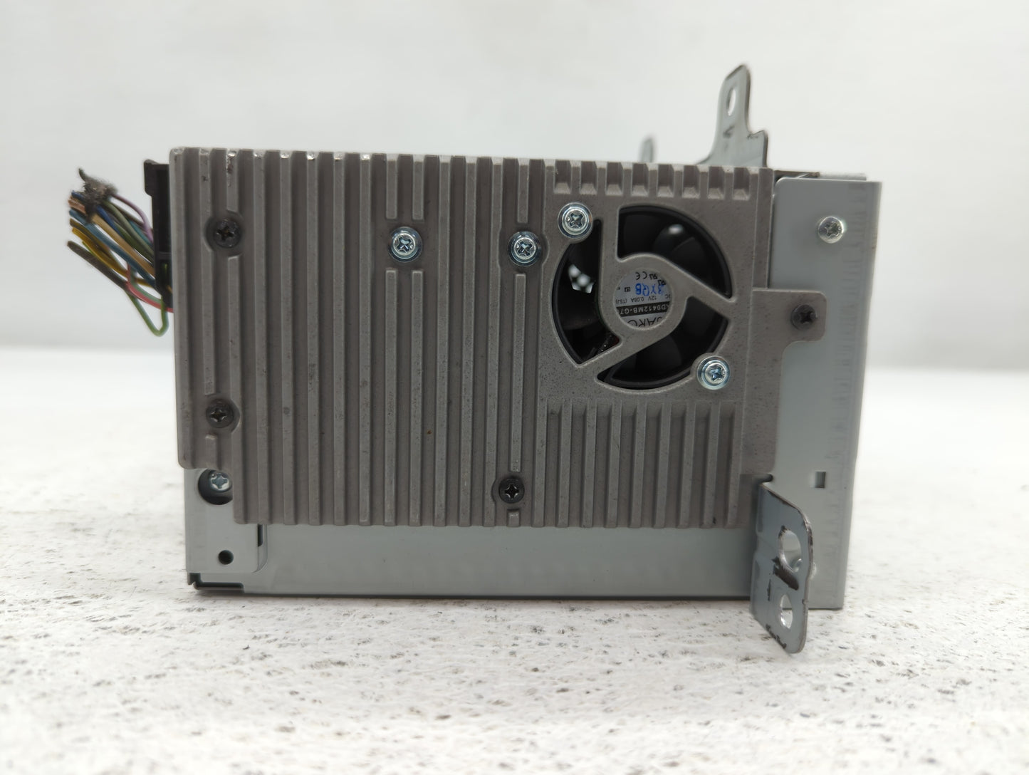 2013-2016 Chevrolet Cruze Radio AM FM Cd Player Receiver Replacement P/N:22976137 Fits Fits 2013 2014 2015 2016 OEM Used Auto Parts - Oemusedautoparts1.com