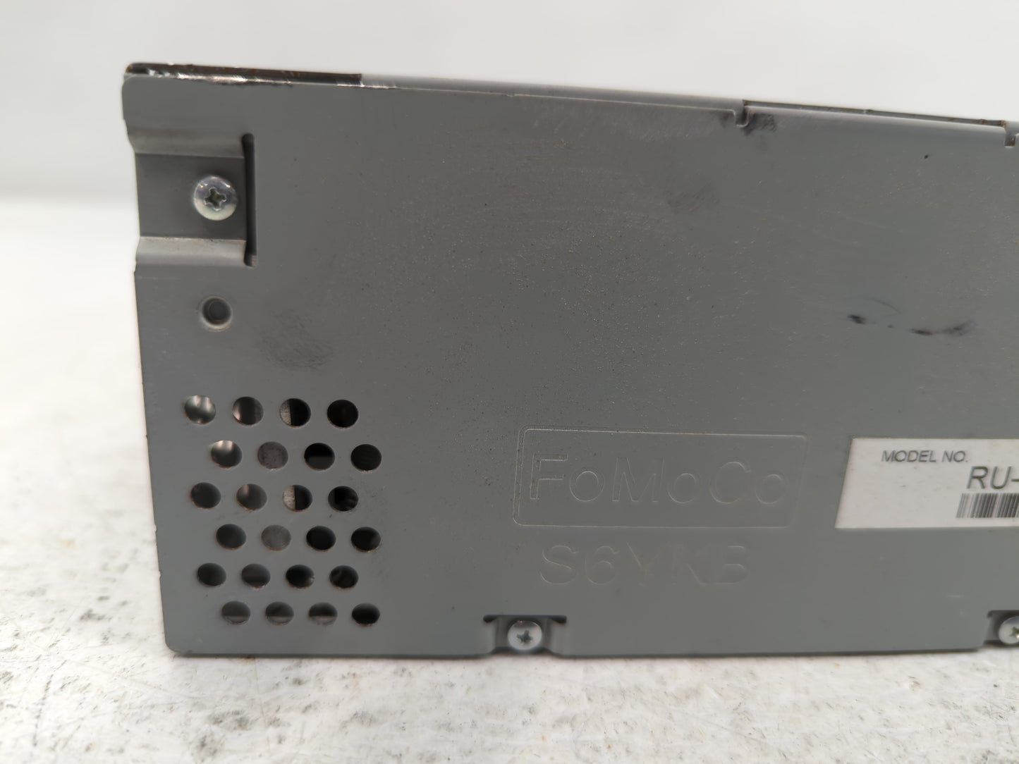 2018 Ford F-150 Radio AM FM Cd Player Receiver Replacement P/N:JL3T-18D832-AB Fits OEM Used Auto Parts - Oemusedautoparts1.com