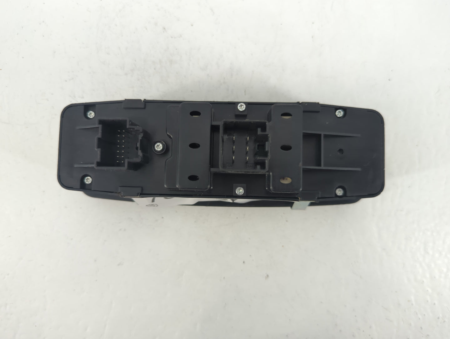 2018-2020 Dodge Journey Master Power Window Switch Replacement Driver Side Left P/N:68307001AC Fits Fits 2018 2019 2020 OEM Used Auto Parts - Oemusedautoparts1.com