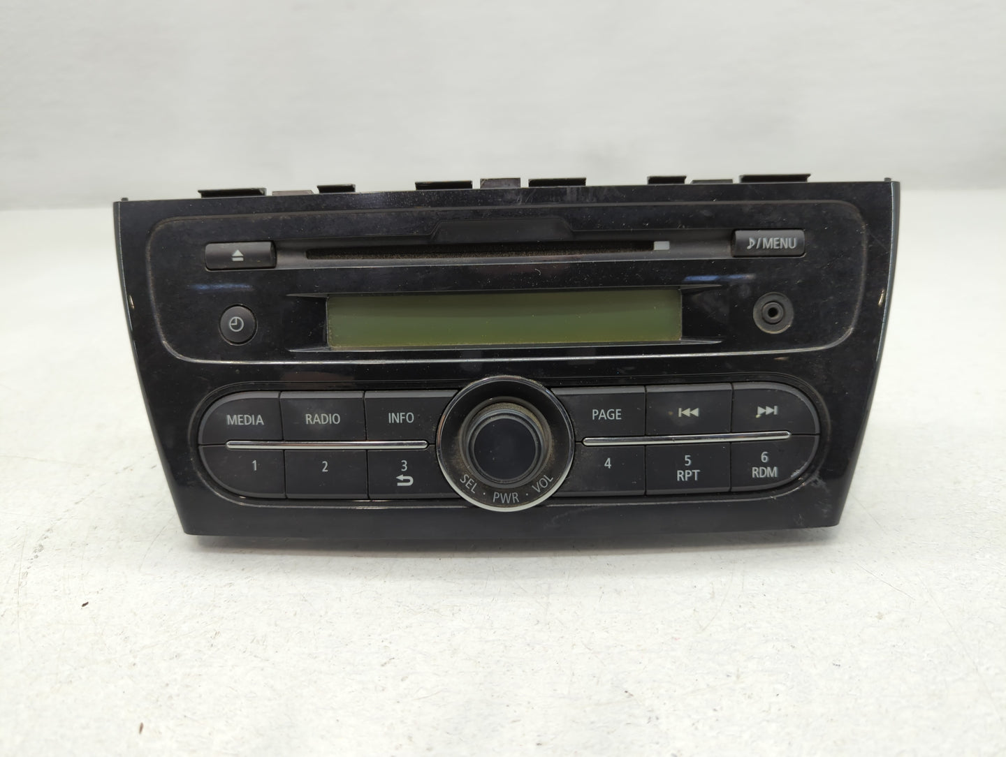 2017 Mitsubishi Mirage Radio AM FM Cd Player Receiver Replacement P/N:8701A657 Fits OEM Used Auto Parts - Oemusedautoparts1.com