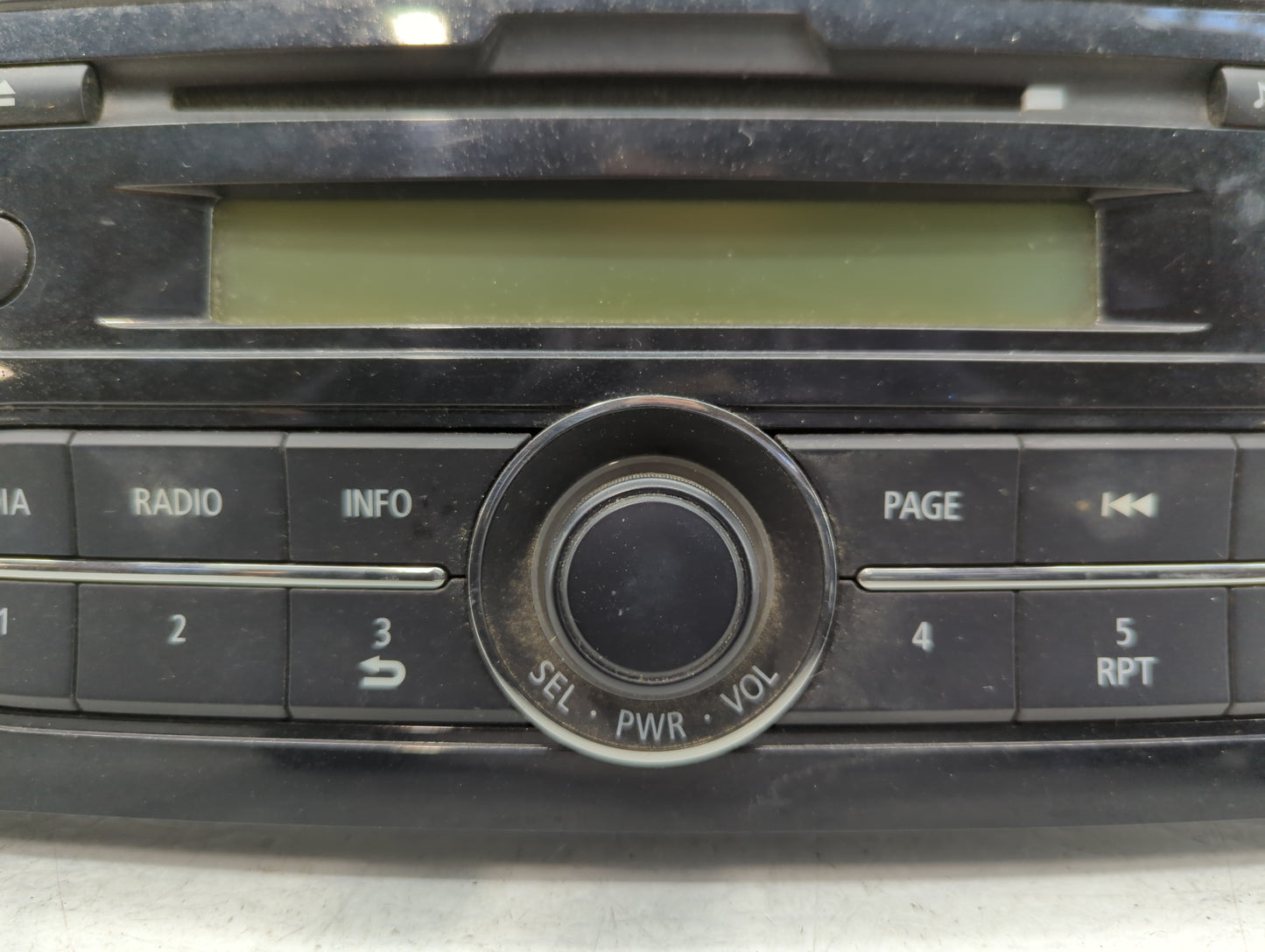 2017 Mitsubishi Mirage Radio AM FM Cd Player Receiver Replacement P/N:8701A657 Fits OEM Used Auto Parts - Oemusedautoparts1.com