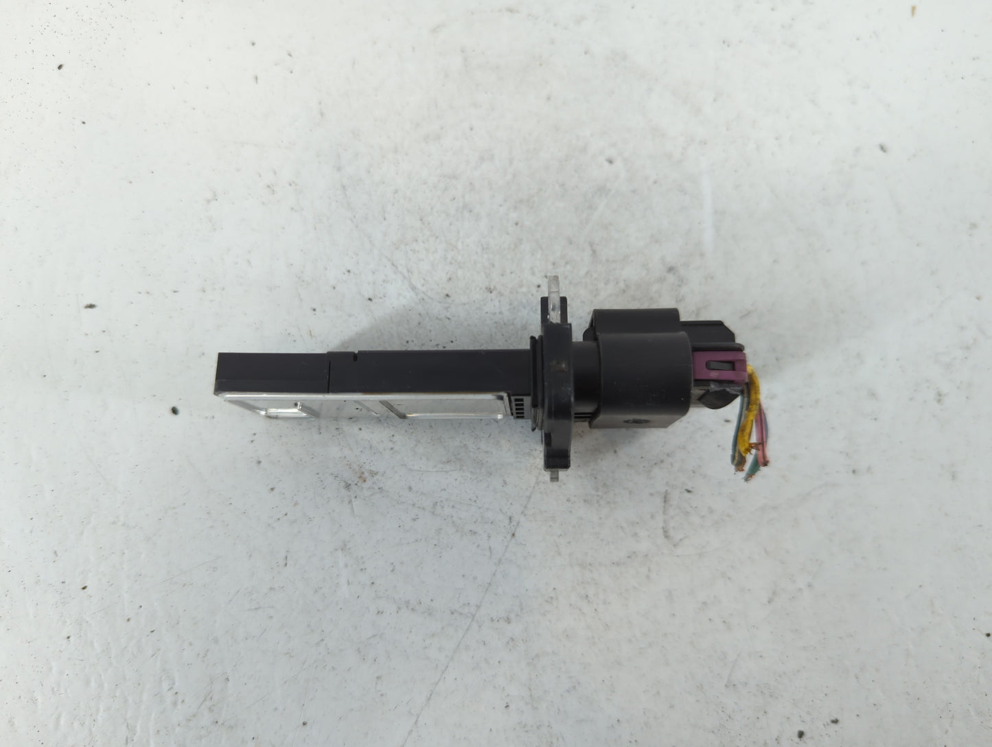 2010-2011 Gmc Terrain Mass Air Flow Meter Maf - Oemusedautoparts1.com