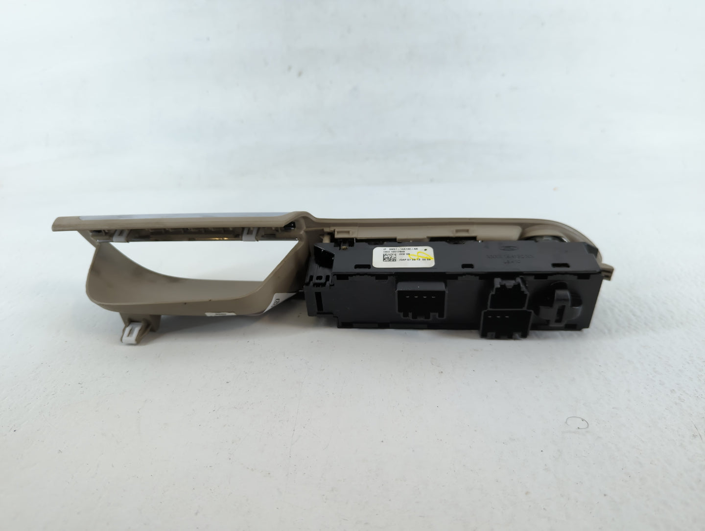 2013-2019 Ford Escape Master Power Window Switch Replacement Driver Side Left P/N:BM5T-14A132-AA Fits OEM Used Auto Parts - Oemusedautoparts1.com