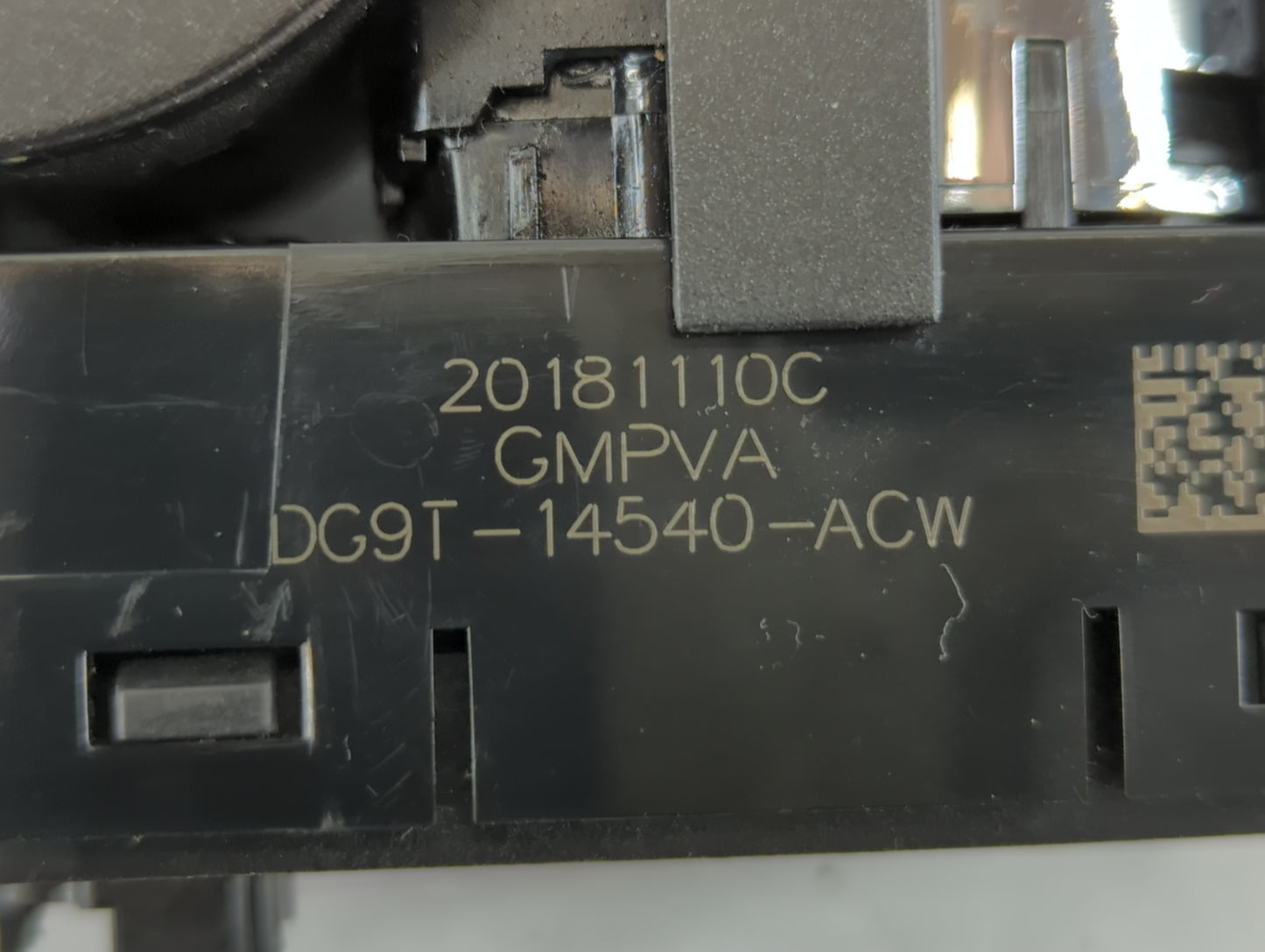 2013-2020 Ford Fusion Master Power Window Switch Replacement Driver Side Left P/N:20181110C DG91-14540-ACW Fits OEM Used Auto Parts - Oemusedautoparts1.com