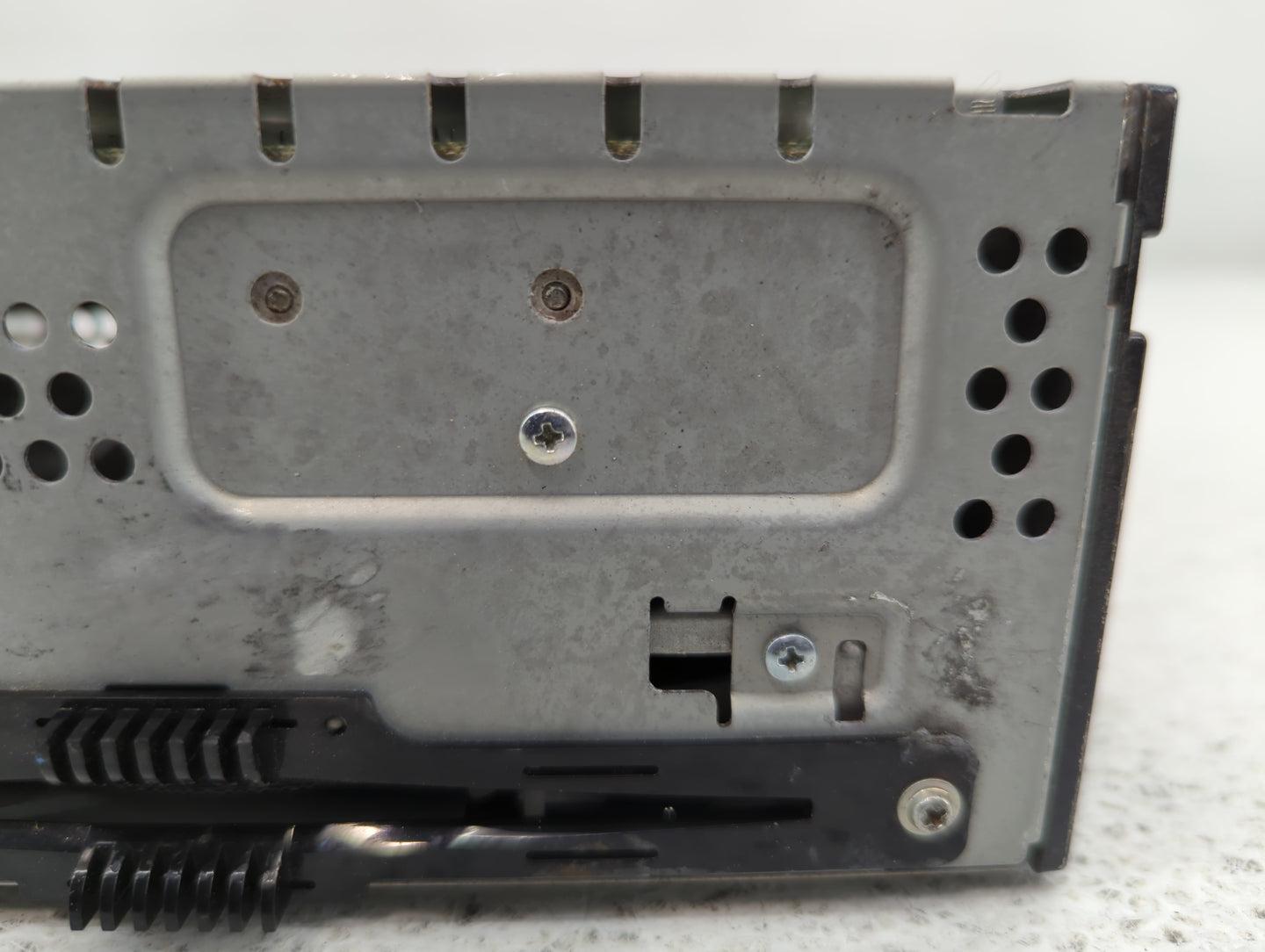 2015-2016 Lincoln Mkc Radio AM FM Cd Player Receiver Replacement P/N:EJ7T-19C107-EA Fits Fits 2015 2016 OEM Used Auto Parts - Oemusedautoparts1.com