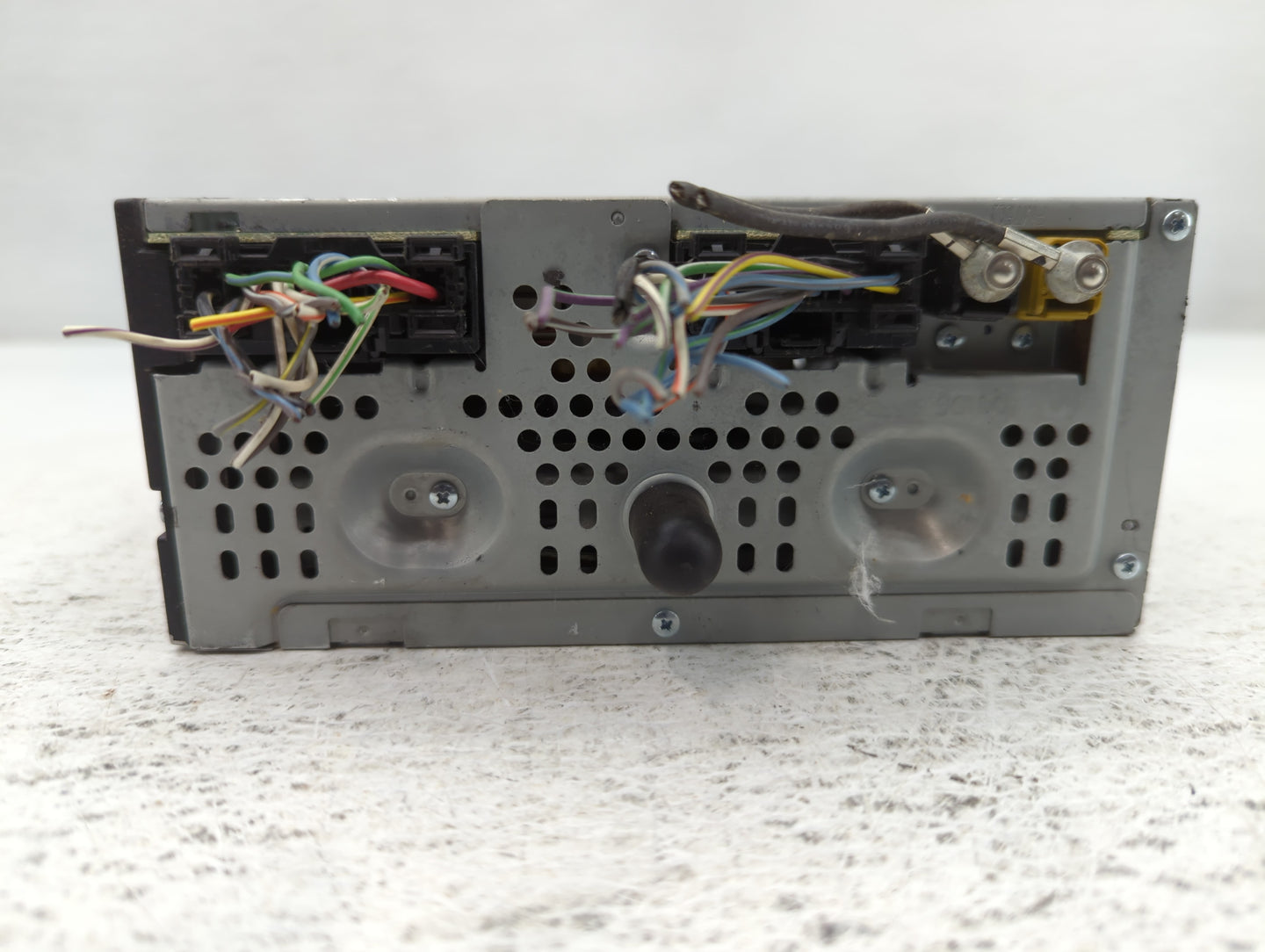 2015-2016 Lincoln Mkc Radio AM FM Cd Player Receiver Replacement P/N:EJ7T-19C107-EA Fits Fits 2015 2016 OEM Used Auto Parts - Oemusedautoparts1.com