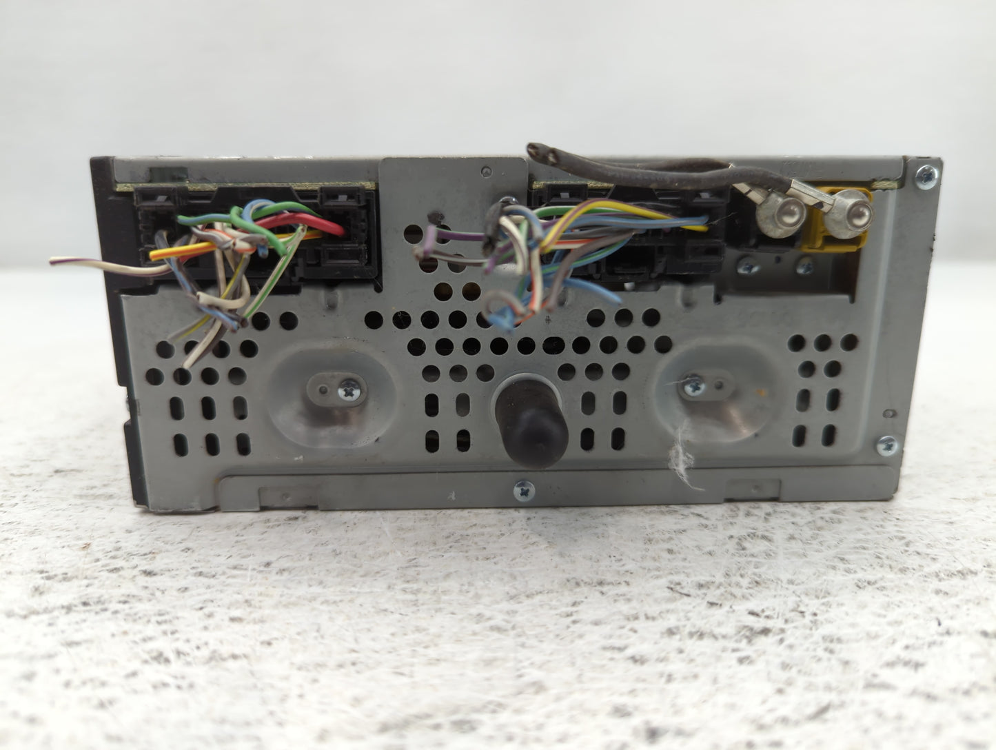 2015-2016 Lincoln Mkc Radio AM FM Cd Player Receiver Replacement P/N:EJ7T-19C107-EA Fits Fits 2015 2016 OEM Used Auto Parts - Oemusedautoparts1.com