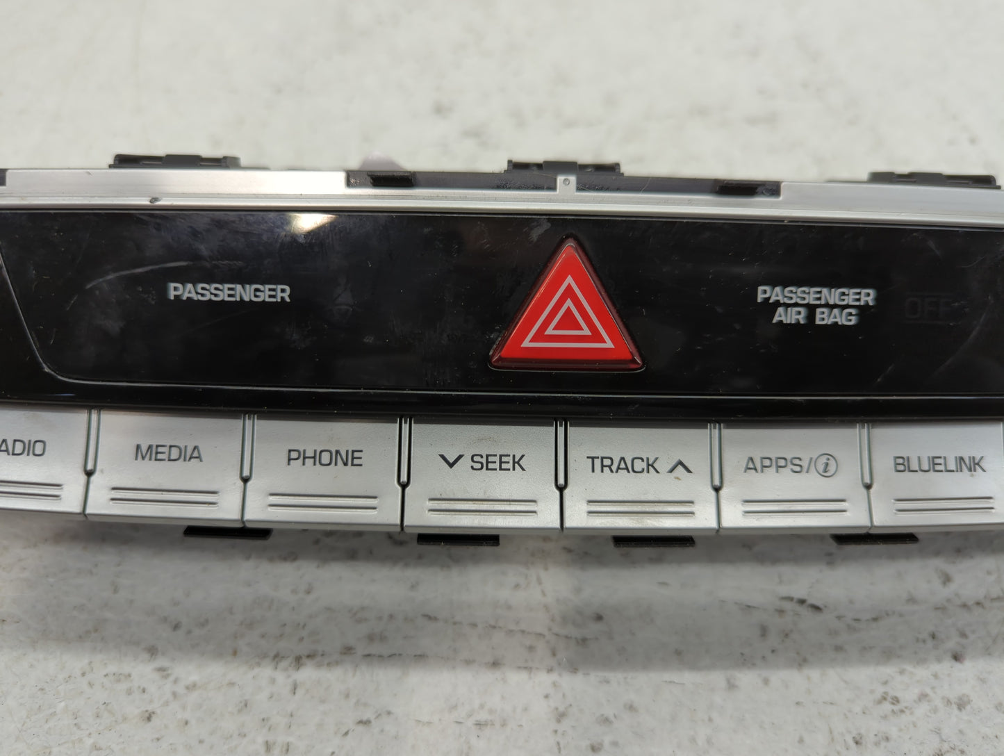 2018 Hyundai Sonata Radio AM FM Cd Player Receiver Replacement P/N:94510-C2AA0 Fits OEM Used Auto Parts - Oemusedautoparts1.com