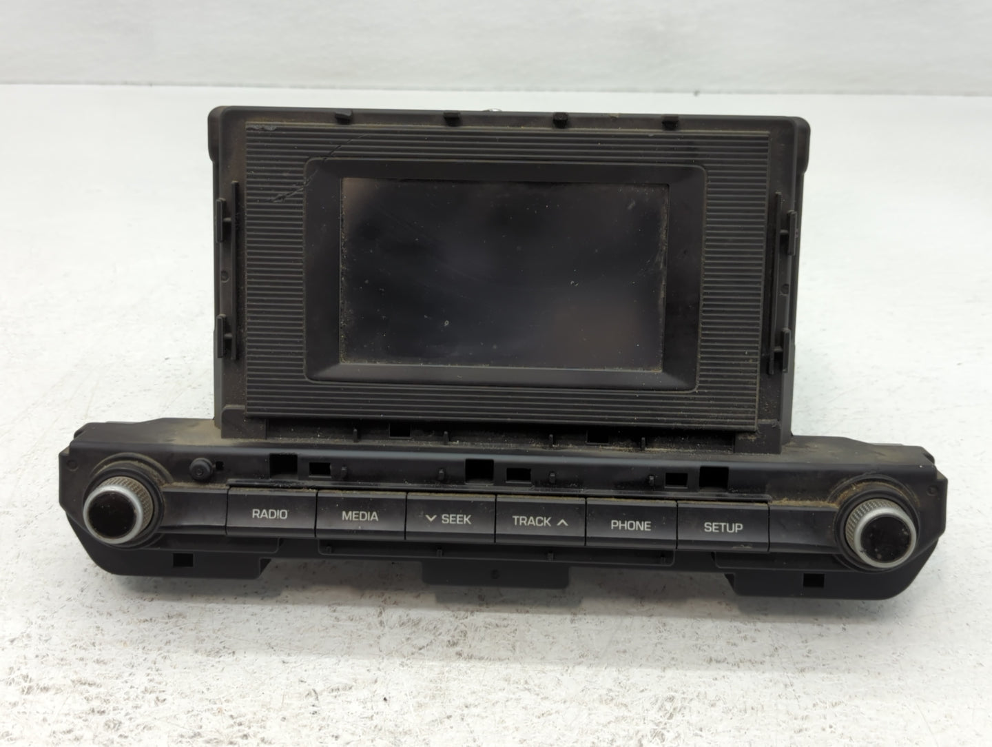 2019-2020 Hyundai Elantra Radio AM FM Cd Player Receiver Replacement P/N:96180-F2UA0SSH Fits Fits 2019 2020 OEM Used Auto Parts - Oemusedautoparts1.com