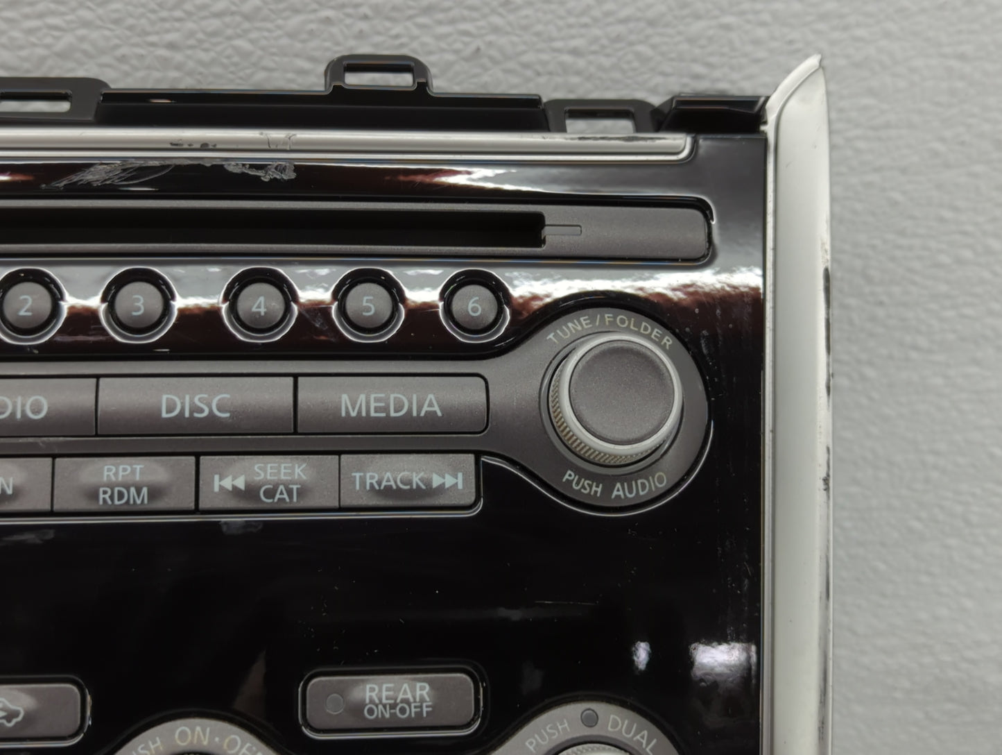 2017-2020 Nissan Pathfinder Radio AM FM Cd Player Receiver Replacement P/N:68260 9PJ0A Fits Fits 2017 2018 2019 2020 OEM Used Auto Parts - Oemusedautoparts1.com