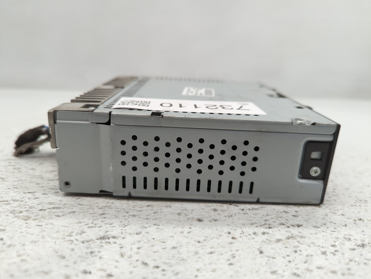 2019-2021 Chevrolet Malibu Radio AM FM Cd Player Receiver Replacement P/N:84950419 Fits Fits 2019 2020 2021 OEM Used Auto Parts - Oemusedautoparts1.com