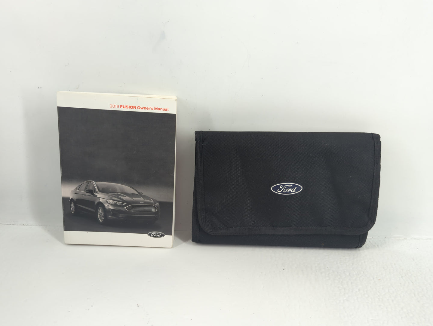 2019 Ford Fusion Owners Manual Book Guide P/N:KE5J 19A321 AA OEM Used Auto Parts - Oemusedautoparts1.com