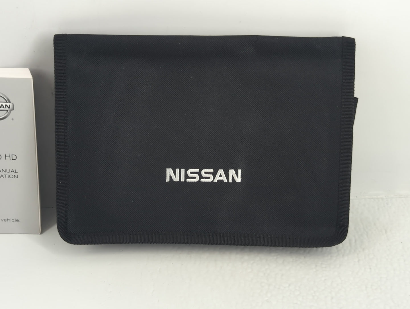 2017 Nissan Nv1500 Owners Manual Book Guide P/N:OM17EA 0F80U1 OEM Used Auto Parts - Oemusedautoparts1.com